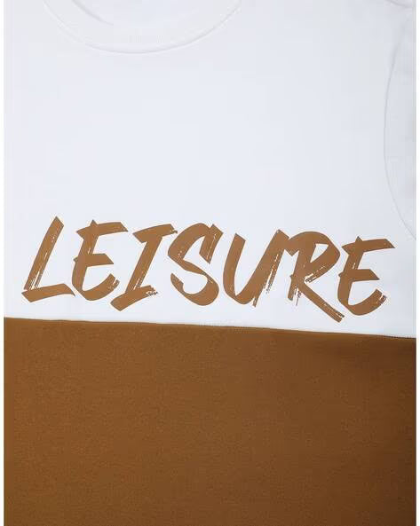 Men Colourblocked Regular Fit Sweatshirt
