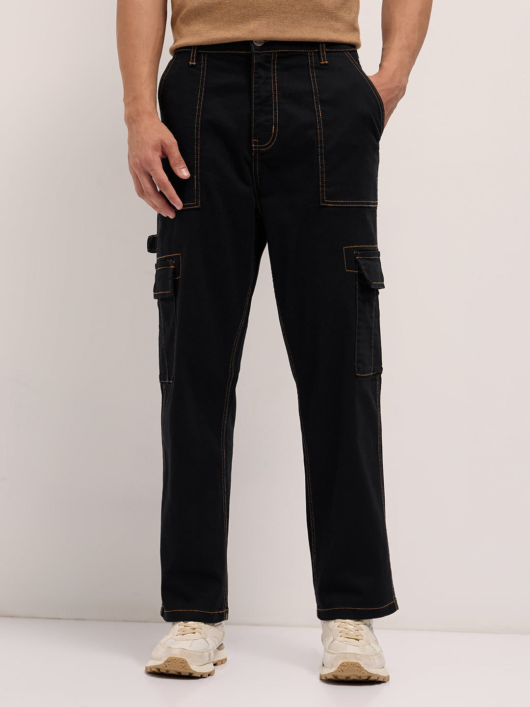 Black Mid-Rise Baggy Fit Cargo Jeans