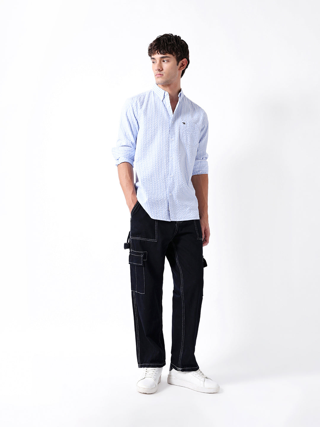 Blue & White Vertical Crinkled Pinstripe Slim Fit Casual Shirt