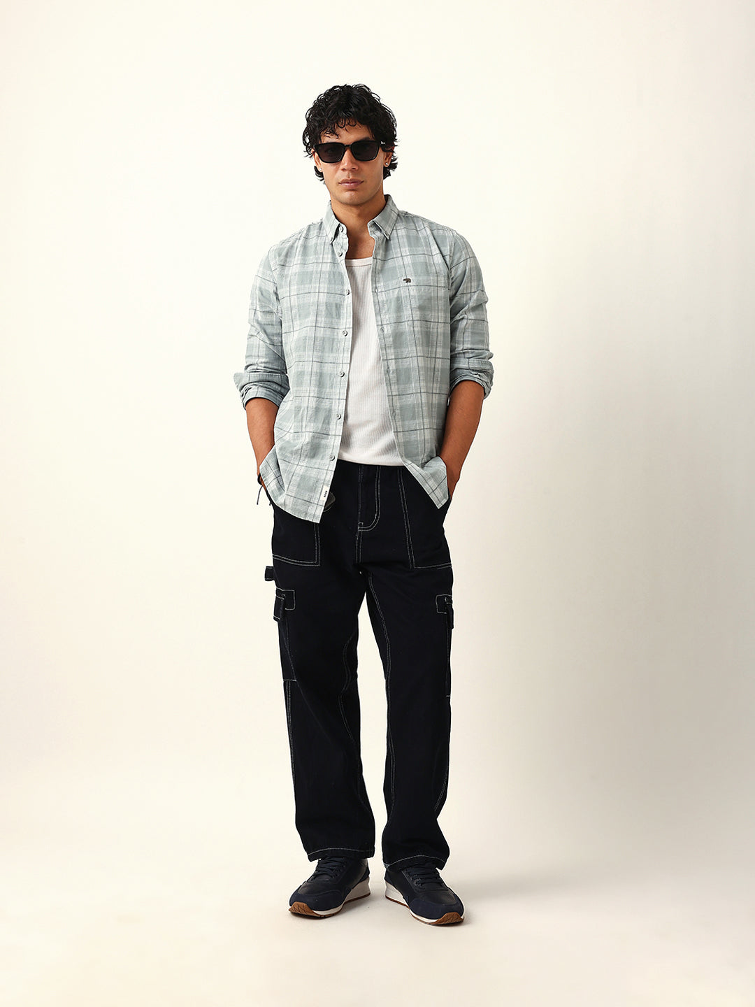 Light Green & White Woven Checked Slim Fit Casual Shirt