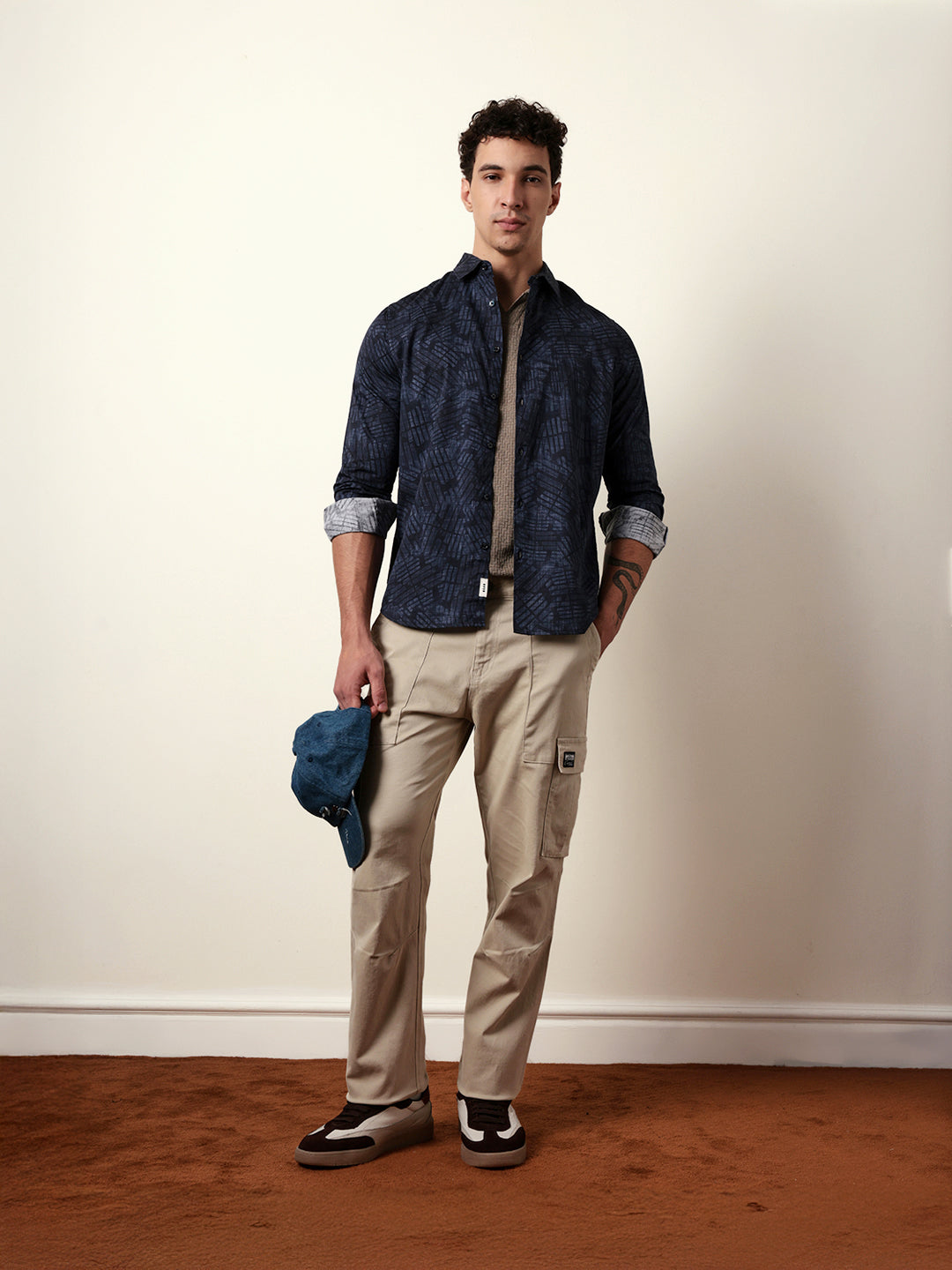 Blue Abstract Geometric Printed Slim Fit Casual Shirt