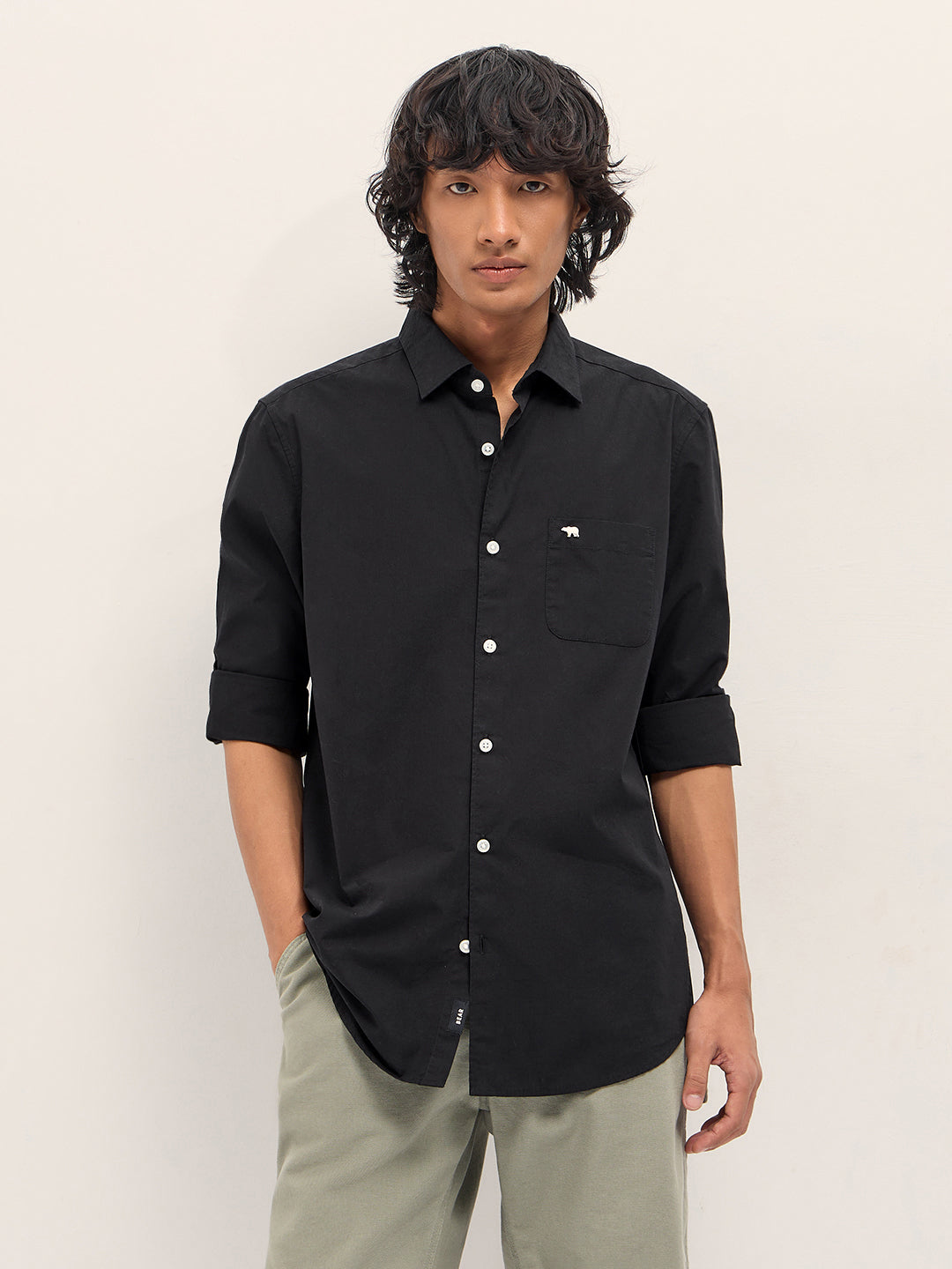 Black Cotton Solid Slim Fit Casual Shirt