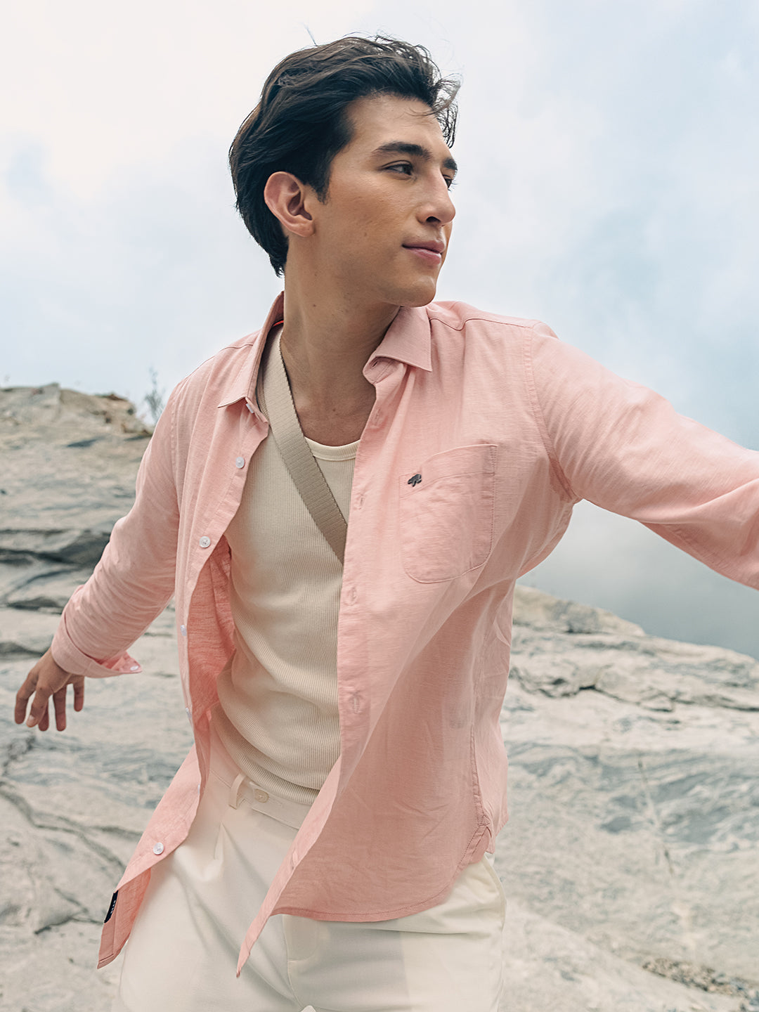 Pink Cotton Linen Slim Fit Solid Casual Shirt