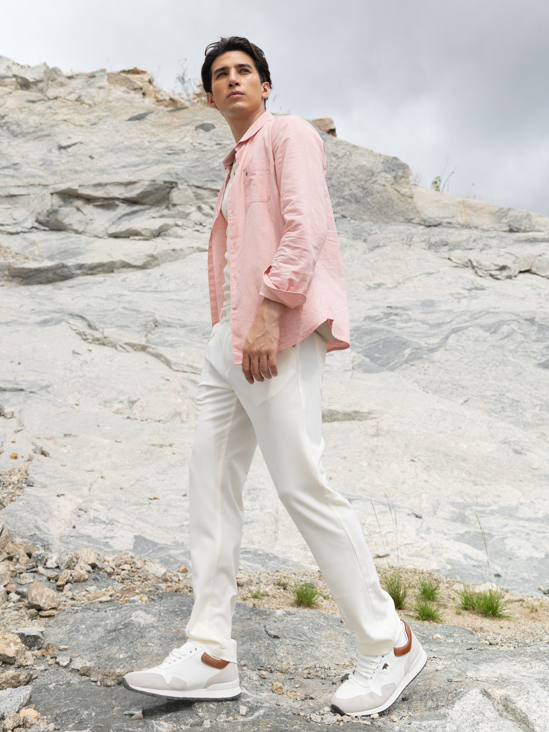 Pink Cotton Linen Slim Fit Solid Casual Shirt