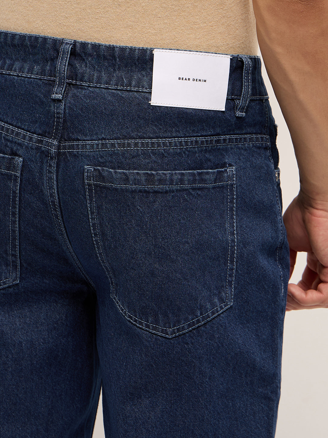 Mid Blue Solid Mid-Rise Straight Fit Jeans