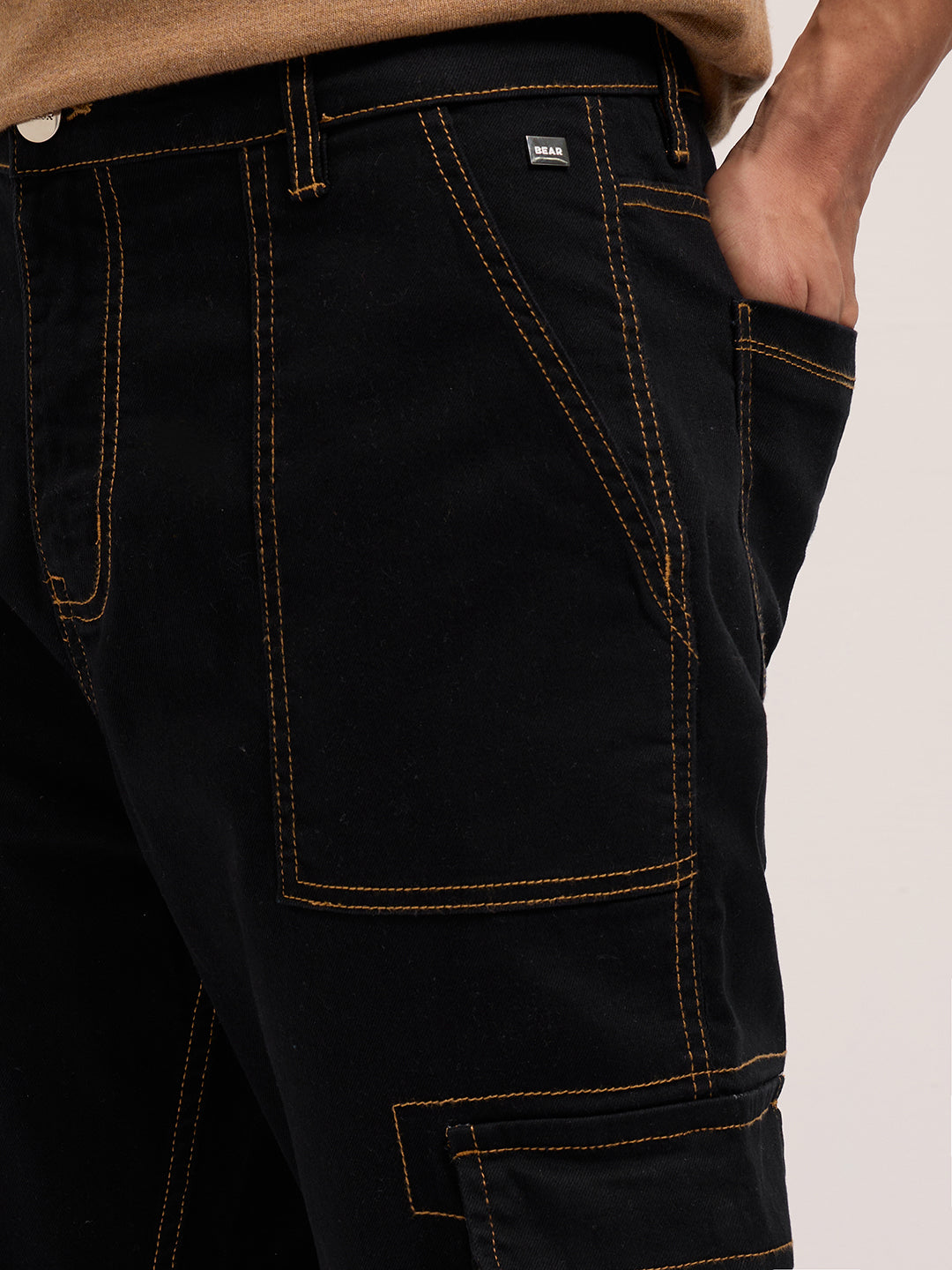 Black Mid-Rise Baggy Fit Cargo Jeans