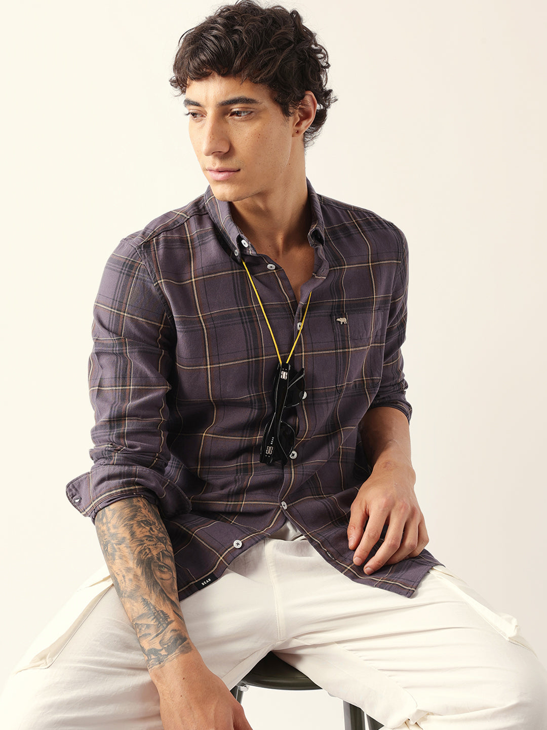 Grey Woven Checked Slim Fit Casual Shirt