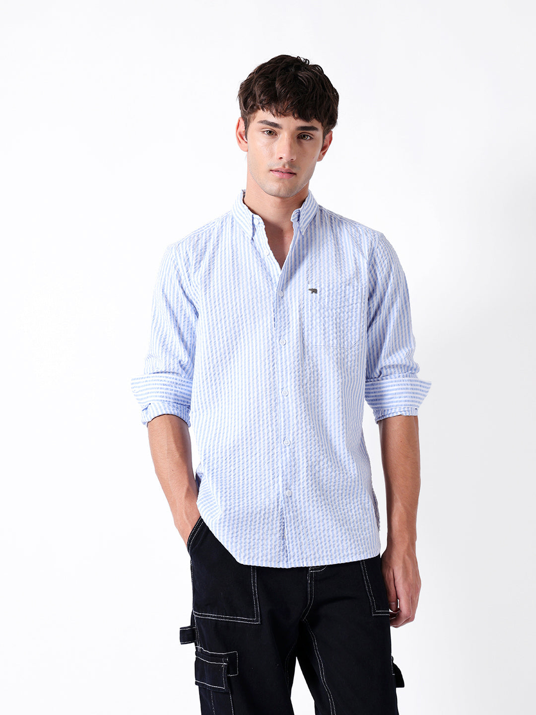 Blue & White Vertical Crinkled Pinstripe Slim Fit Casual Shirt