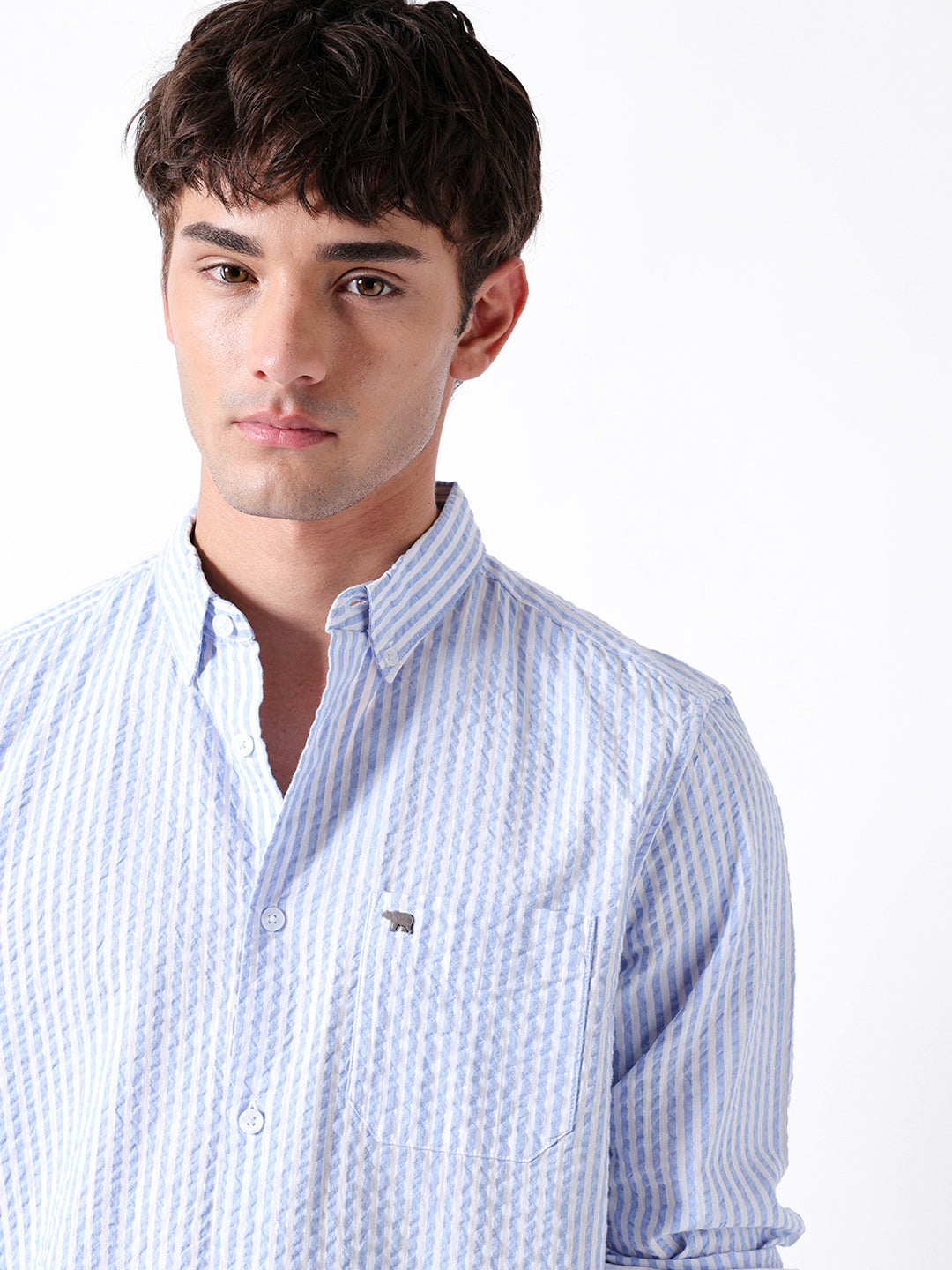 Blue & White Vertical Crinkled Pinstripe Slim Fit Casual Shirt