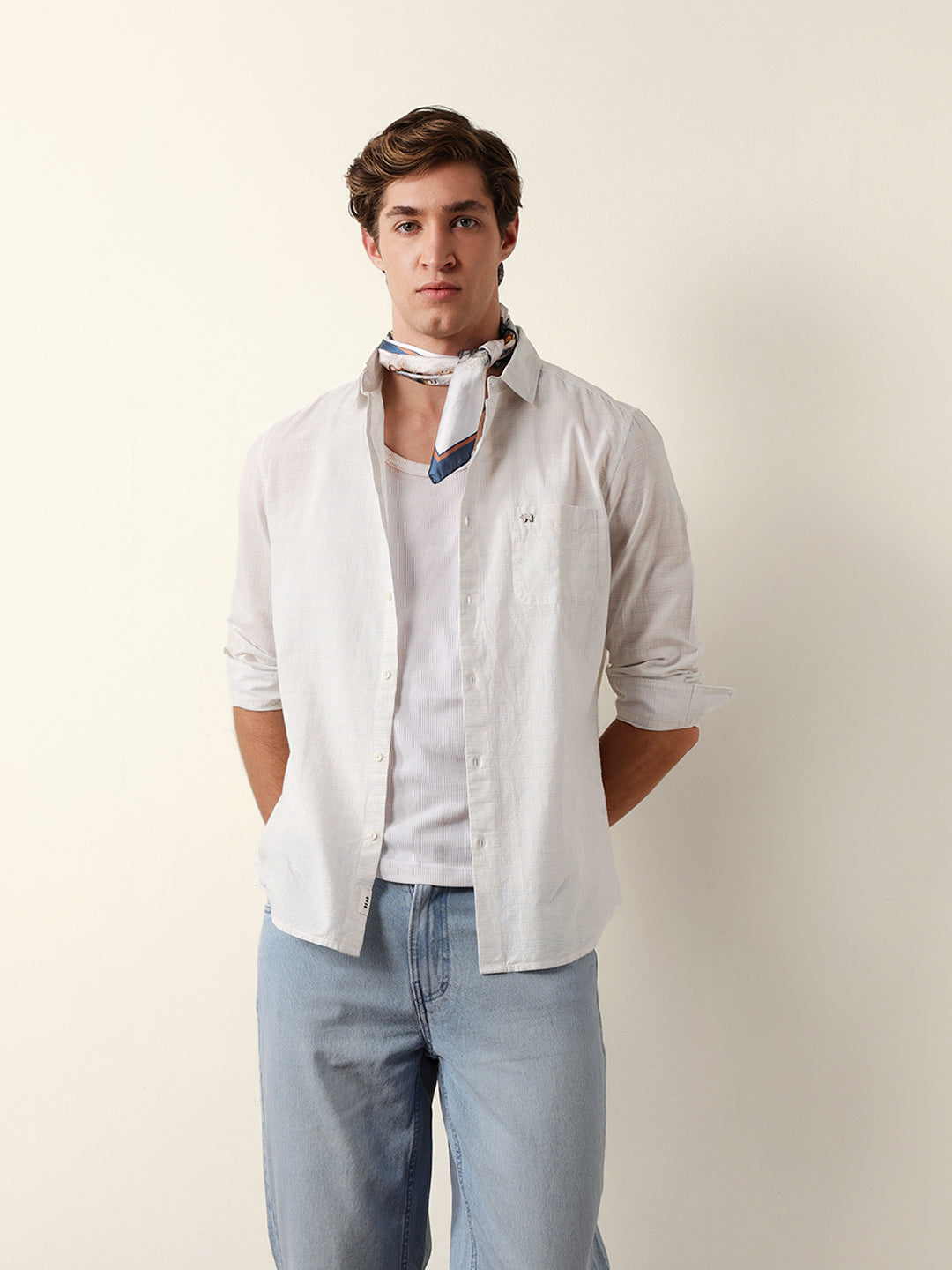 Blue & Off-White Woven Micro-Checked Slim-Fit Casual Shirt