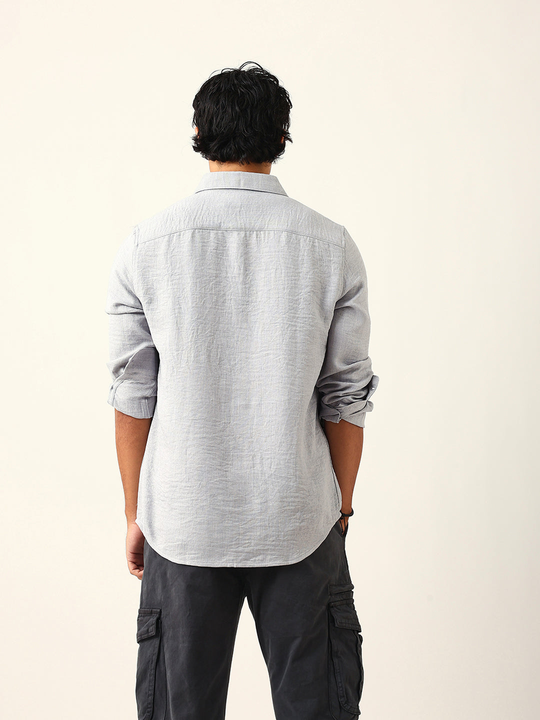 Grey Textured Solid Slim Fit Casual Shirt