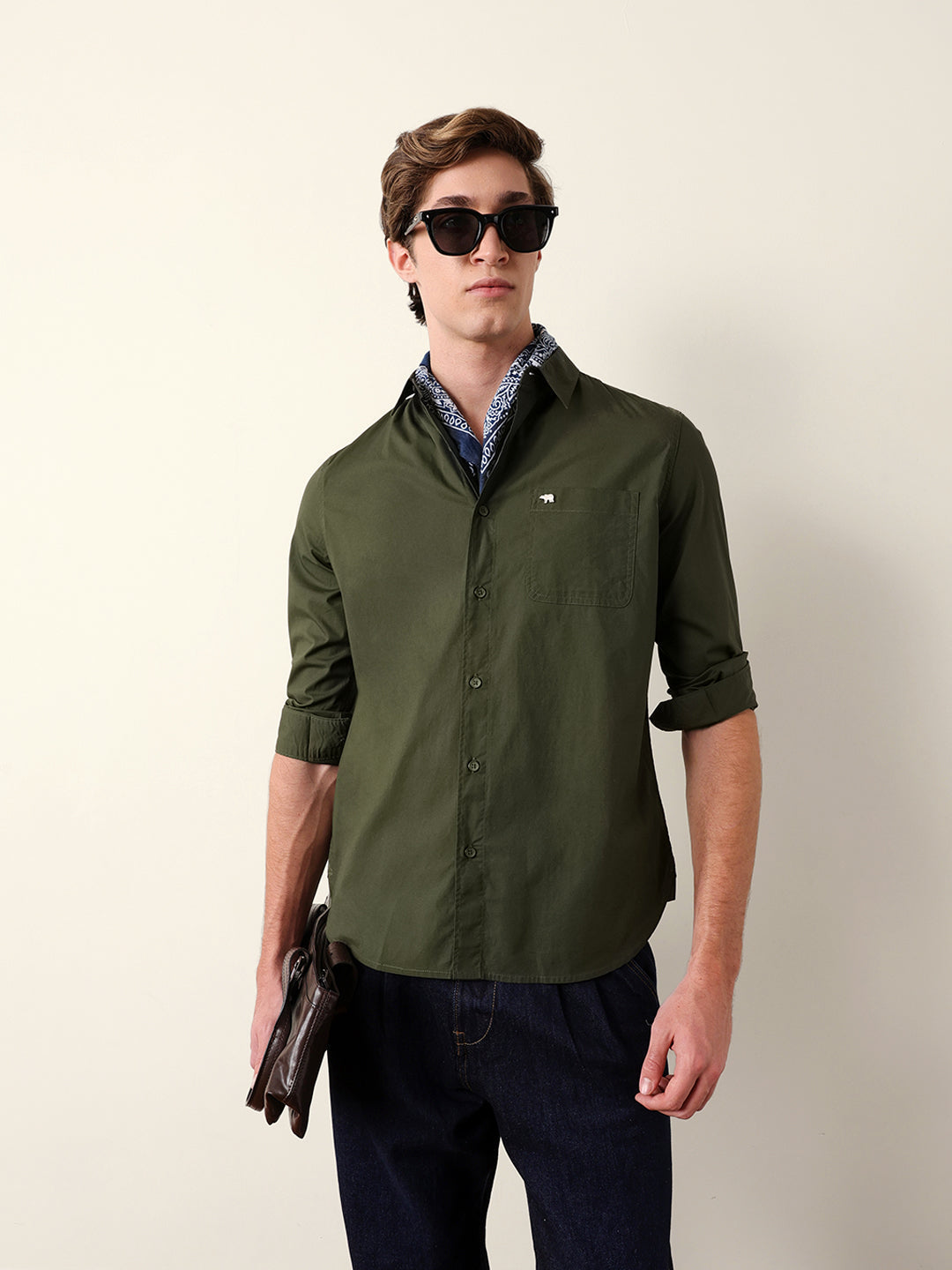 Olive Solid Slim Fit Cotton Casual Shirt