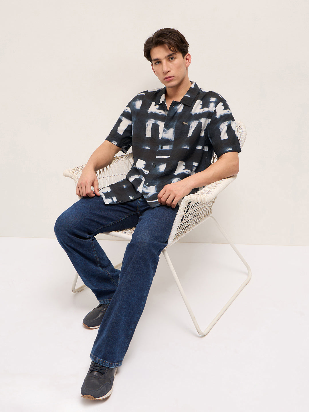 Dark Blue Digital Print Relaxed Fit Casual Shirt in Nylon Viscose