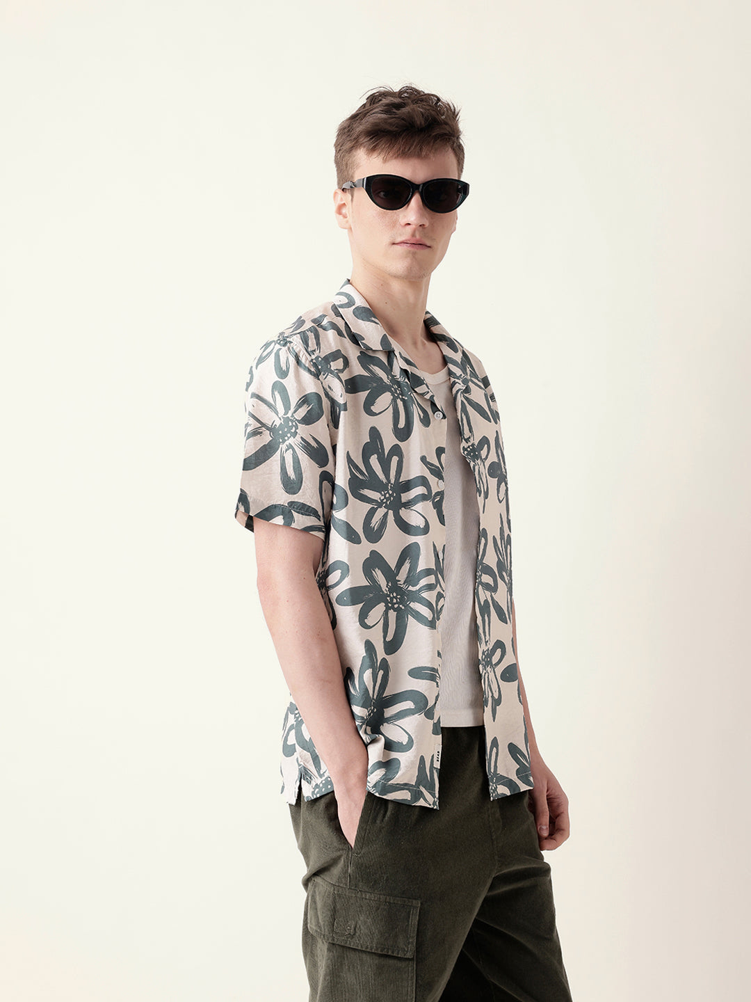 Teal Floral Motif Print Relaxed Fit Half-Sleeve Casual Shirt
