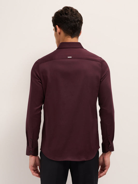 Maroon Solid Tailored Fit Formal Shirt