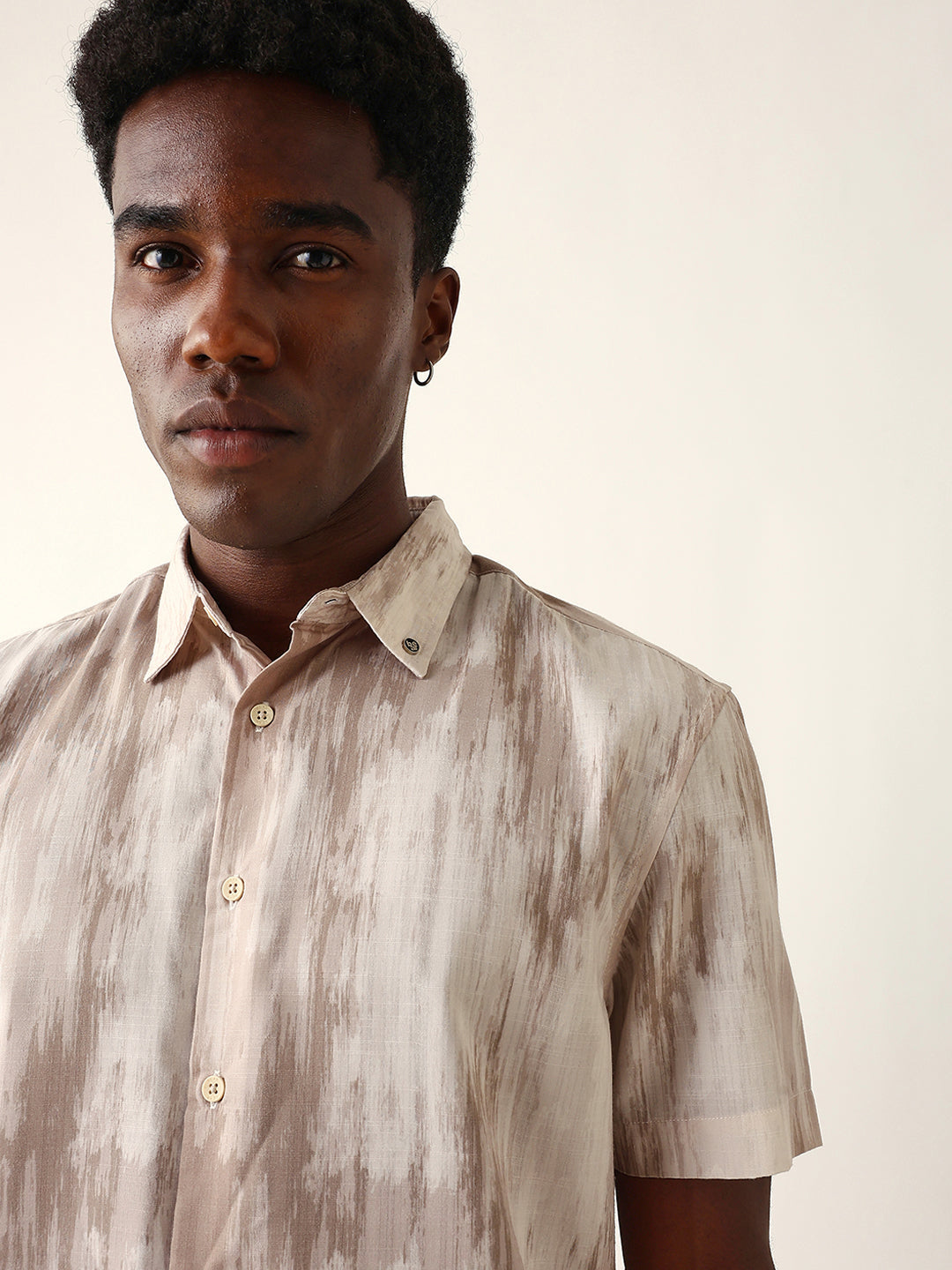 Beige & Cream Relaxed Fit Casual Shirt with Vertical Brushstroke Print