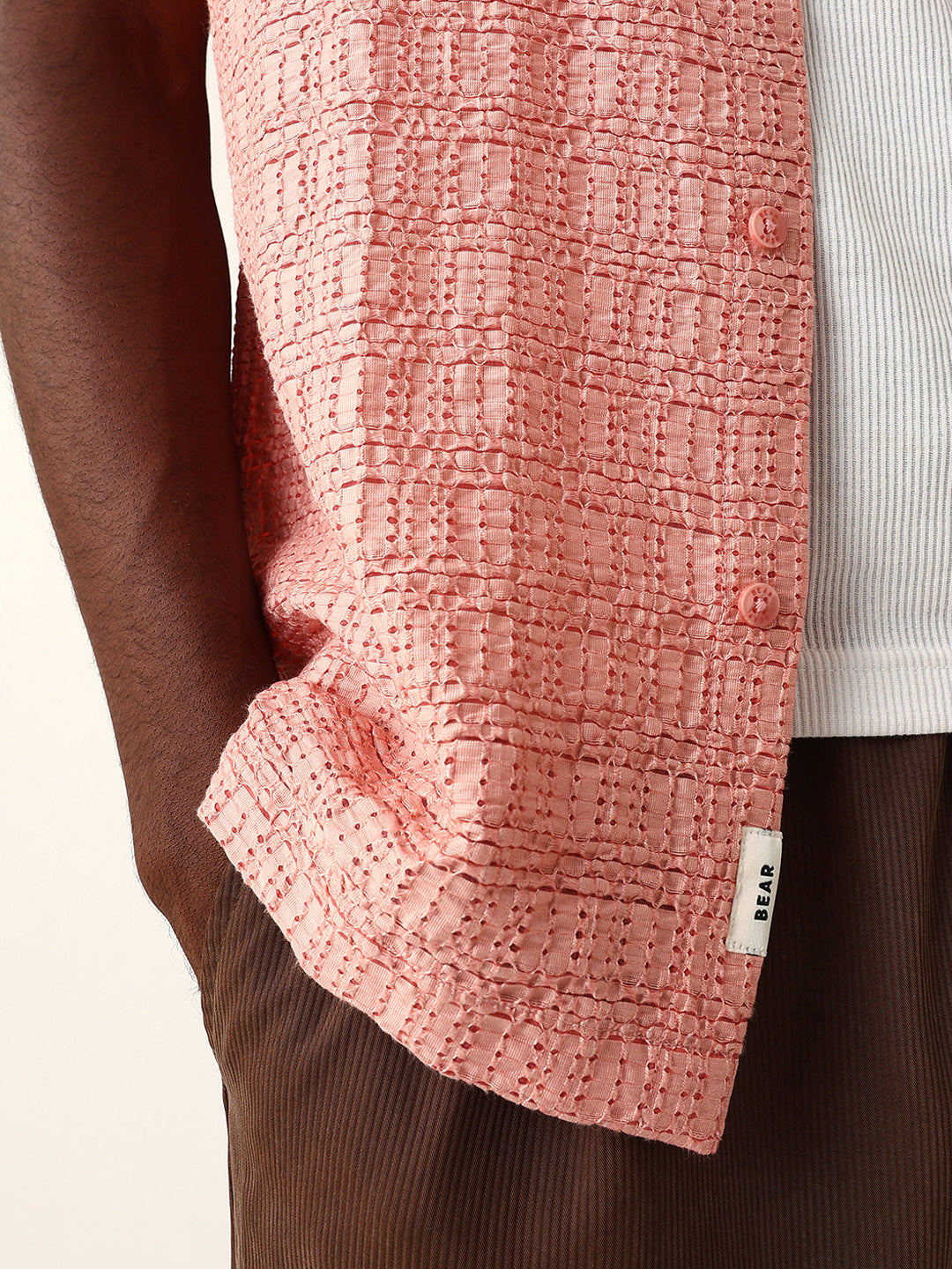 Peach Textured Geometric Relaxed Fit Casual Half Sleeve Shirt