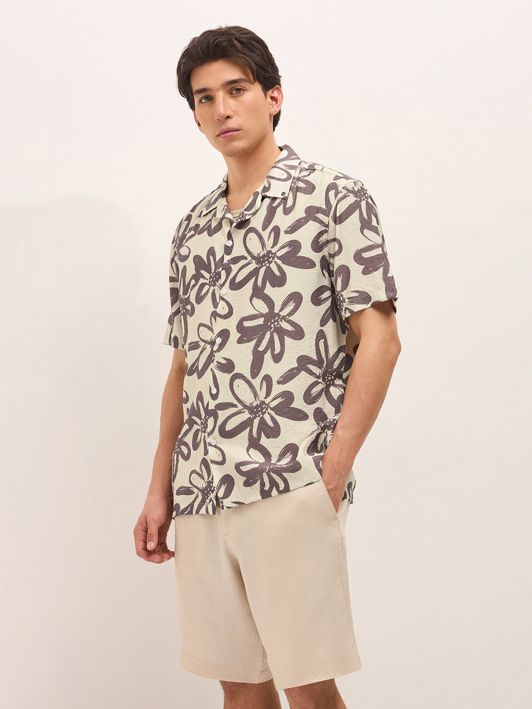 Maroon Floral Motif Print Relaxed Fit Half-Sleeve Casual Shirt