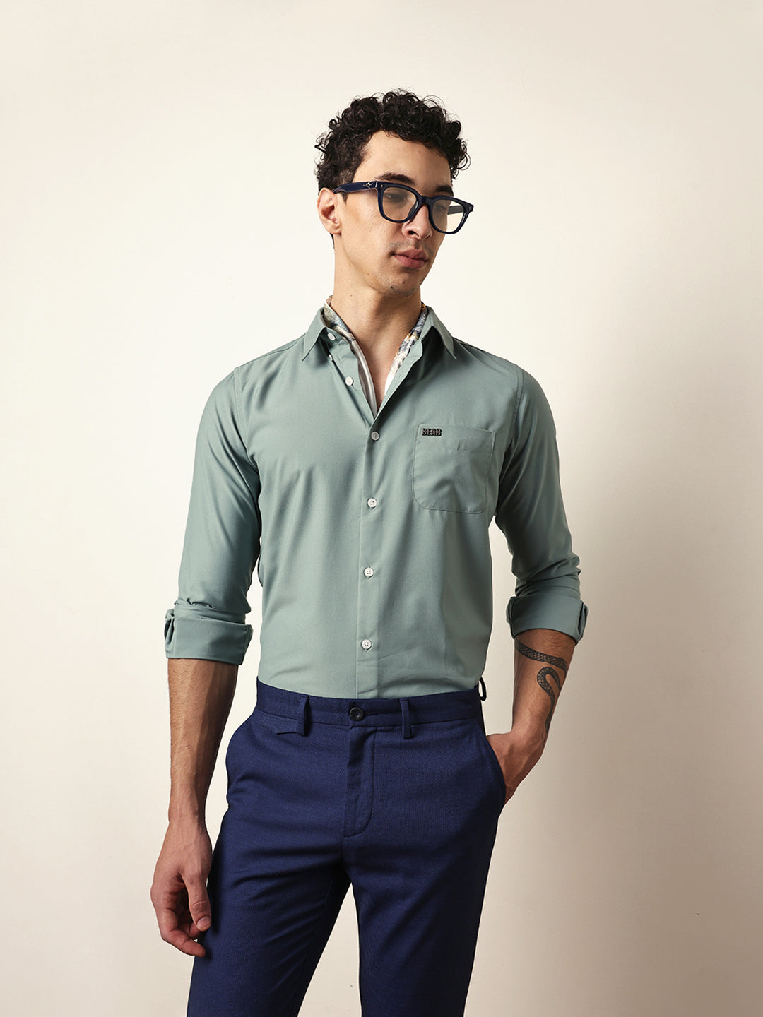Light Green Solid Slim Fit Casual Shirt with a Classic Semi-Formal Look