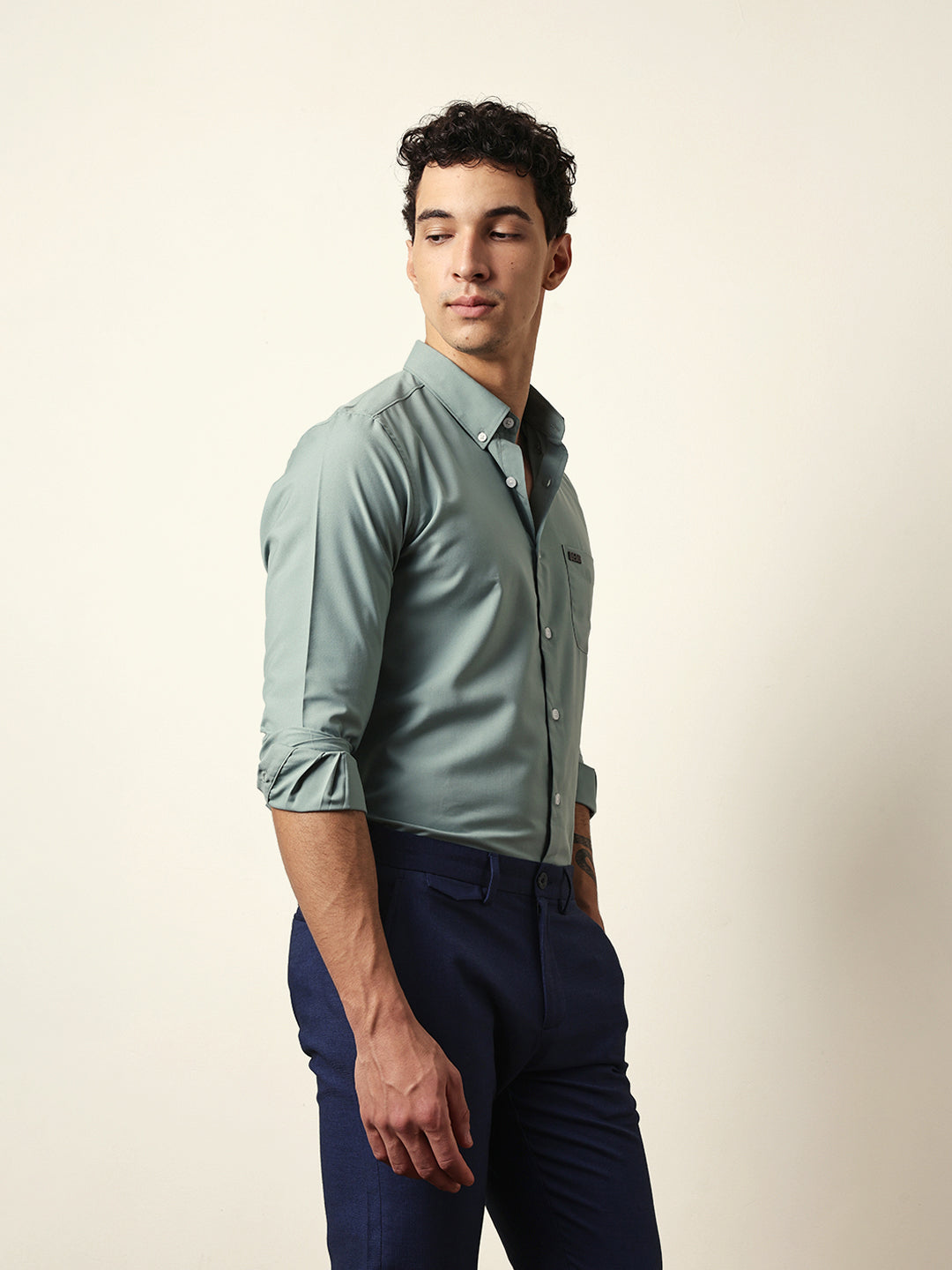 Light Green Solid Slim Fit Casual Shirt with a Classic Semi-Formal Look