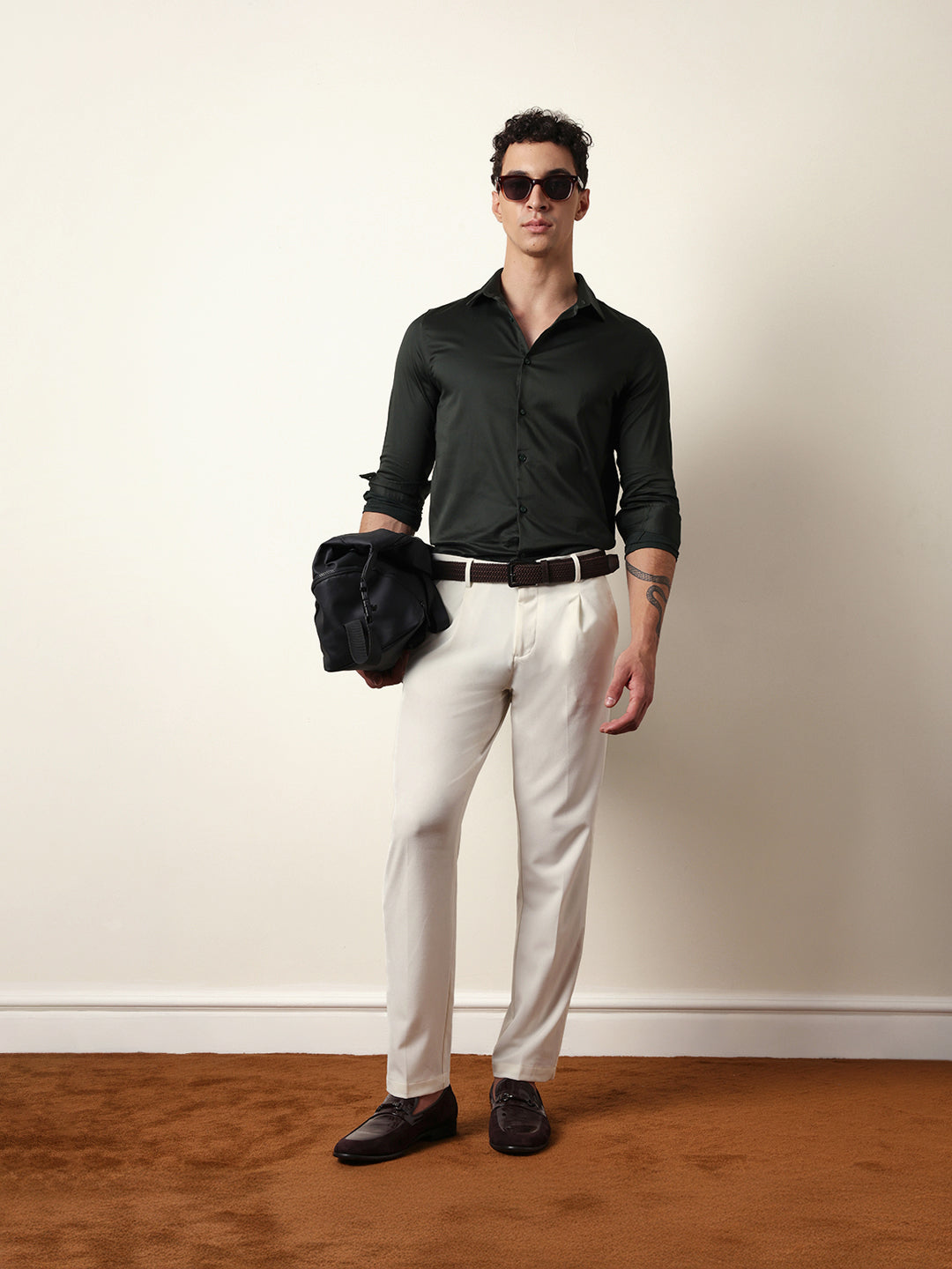 Dark Green Solid Tailored Fit Formal Shirt