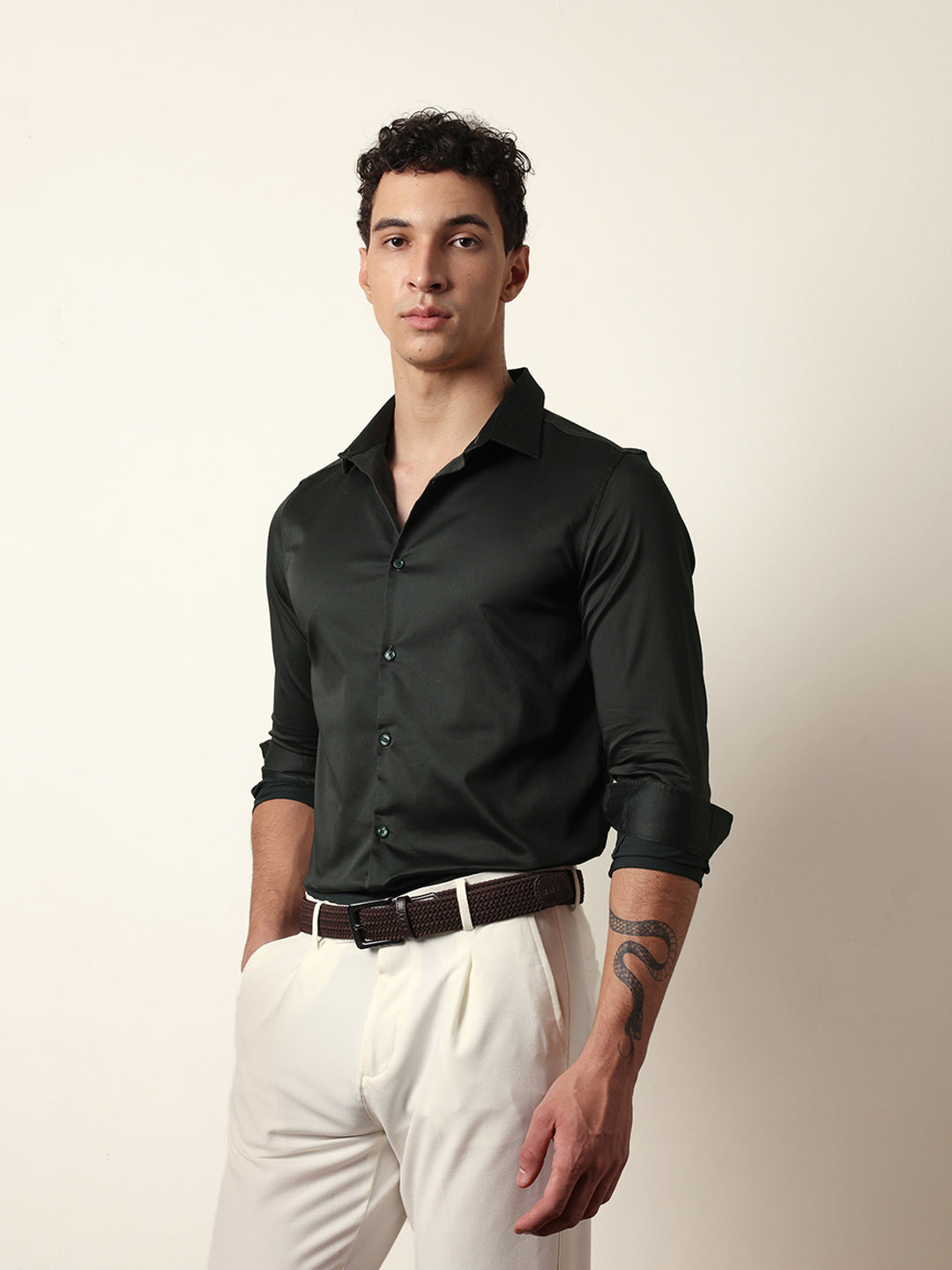 Dark Green Solid Tailored Fit Formal Shirt