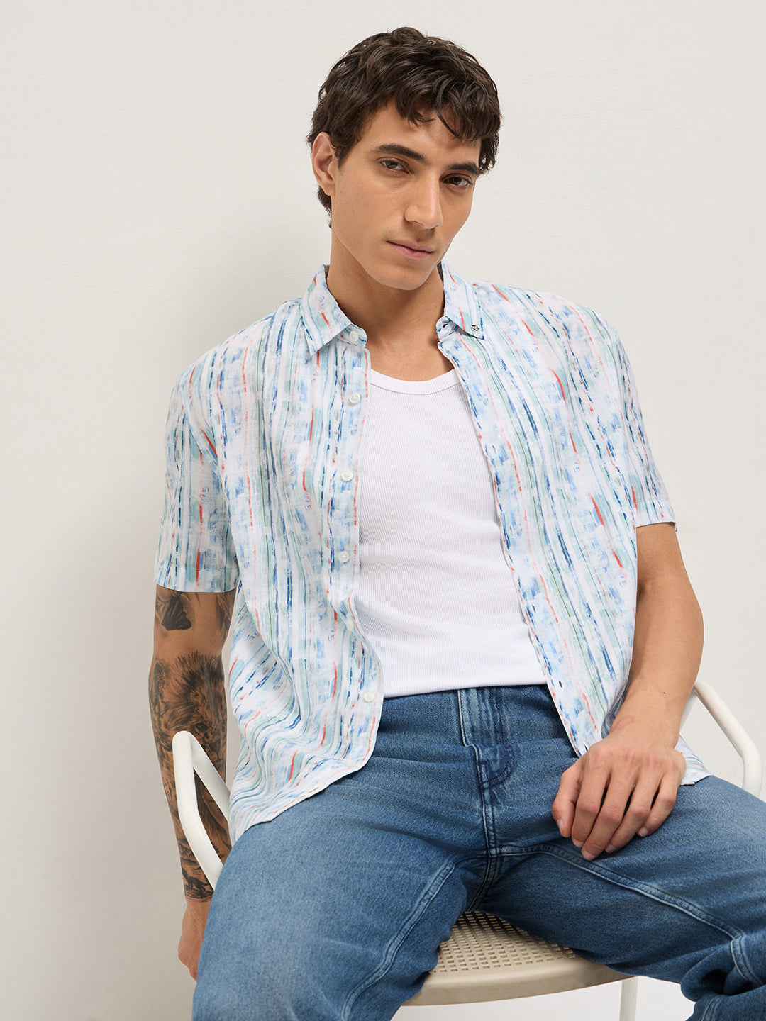 Multicolor Relax Fit Casual Shirt with Abstract Striped Print