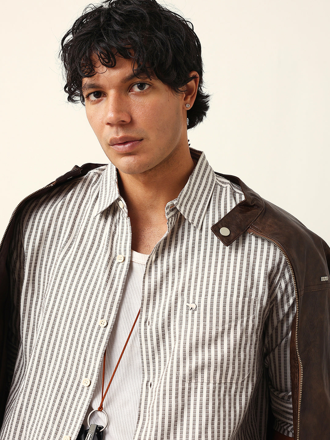 Grey & White Vertical Woven Pinstriped Slim Fit Casual Shirt