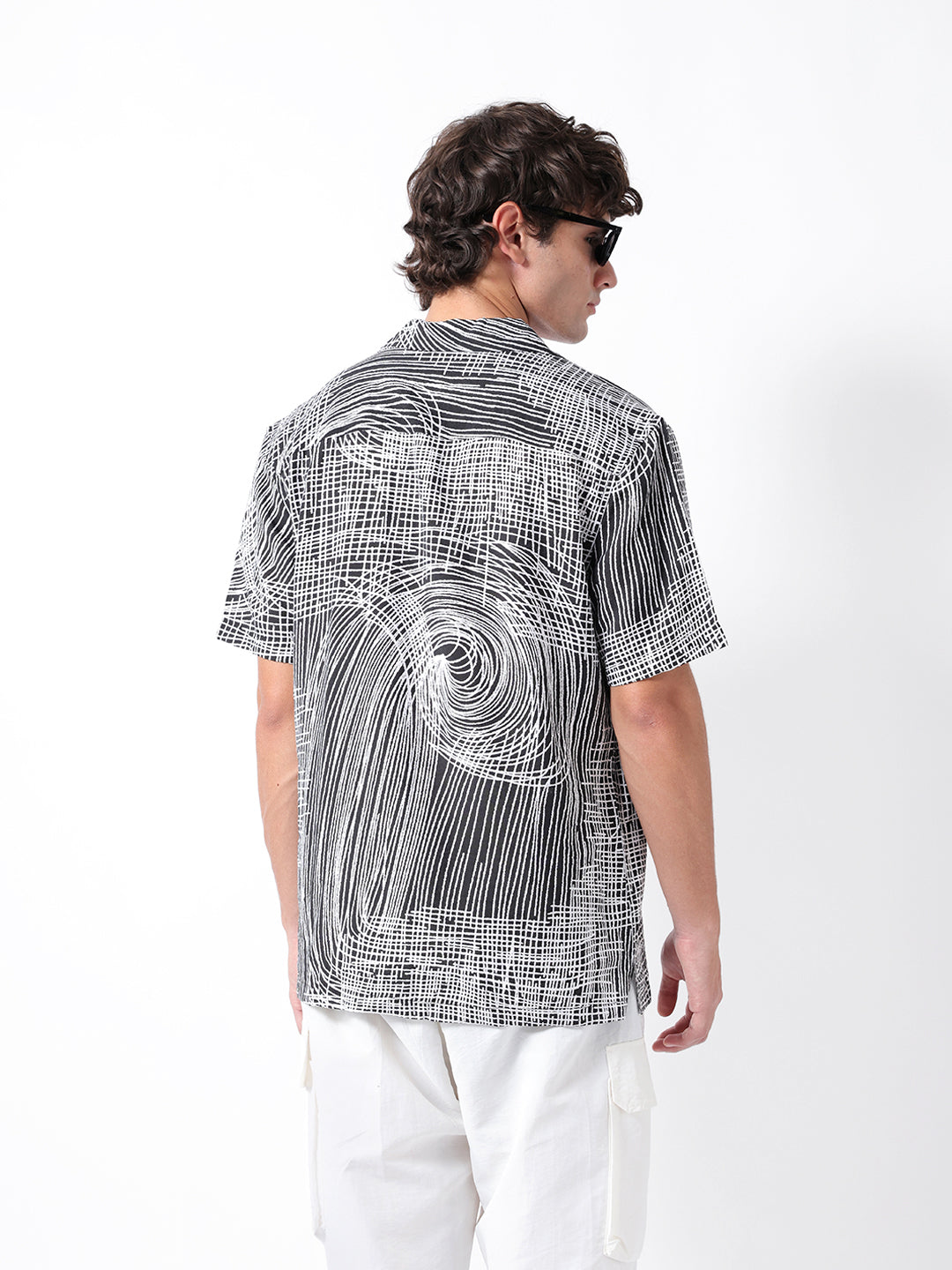 Black & White Abstract Line Print Relax Fit Casual Shirt