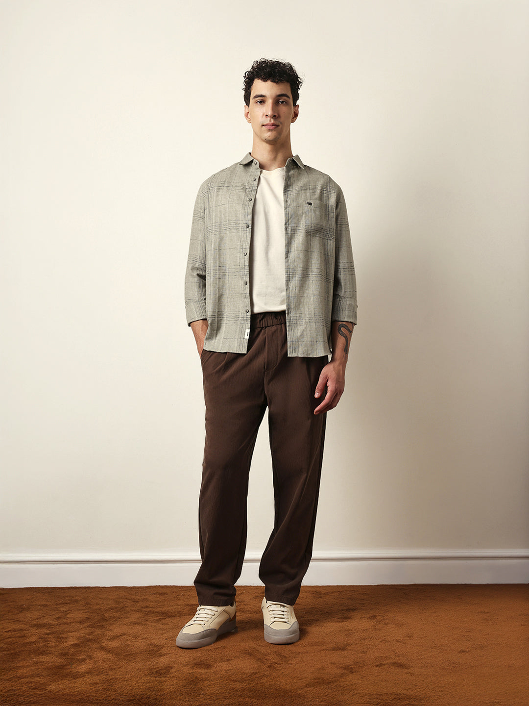 Green Woven Checked Slim Fit Casual Shirt