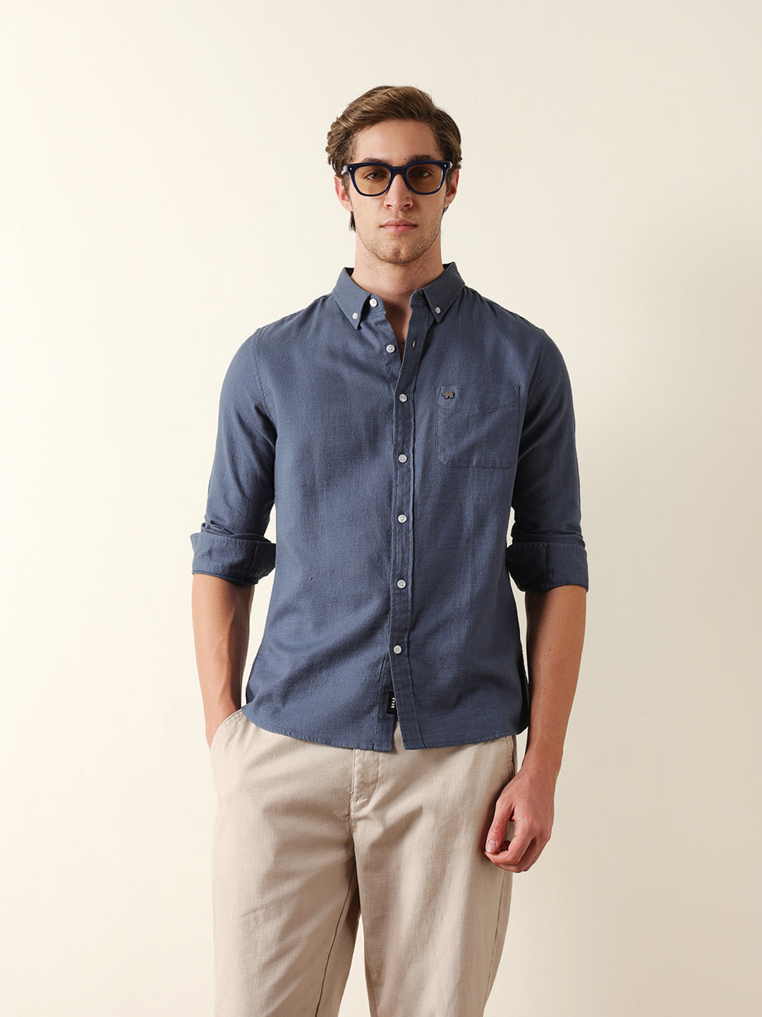 Blue Solid Slim Fit Cotton Casual Shirt
