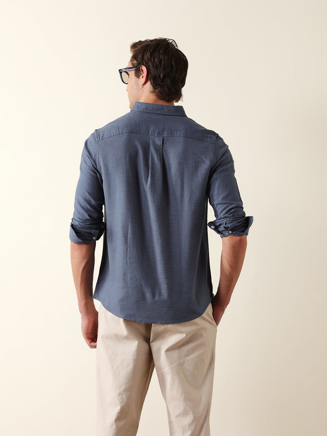 Blue Solid Slim Fit Cotton Casual Shirt