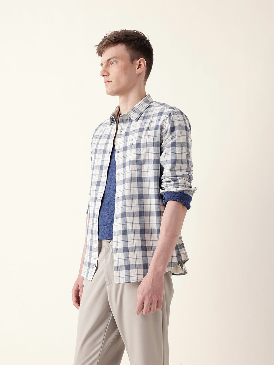 White with Blue Woven Checkered Slim Fit Casual Shirt