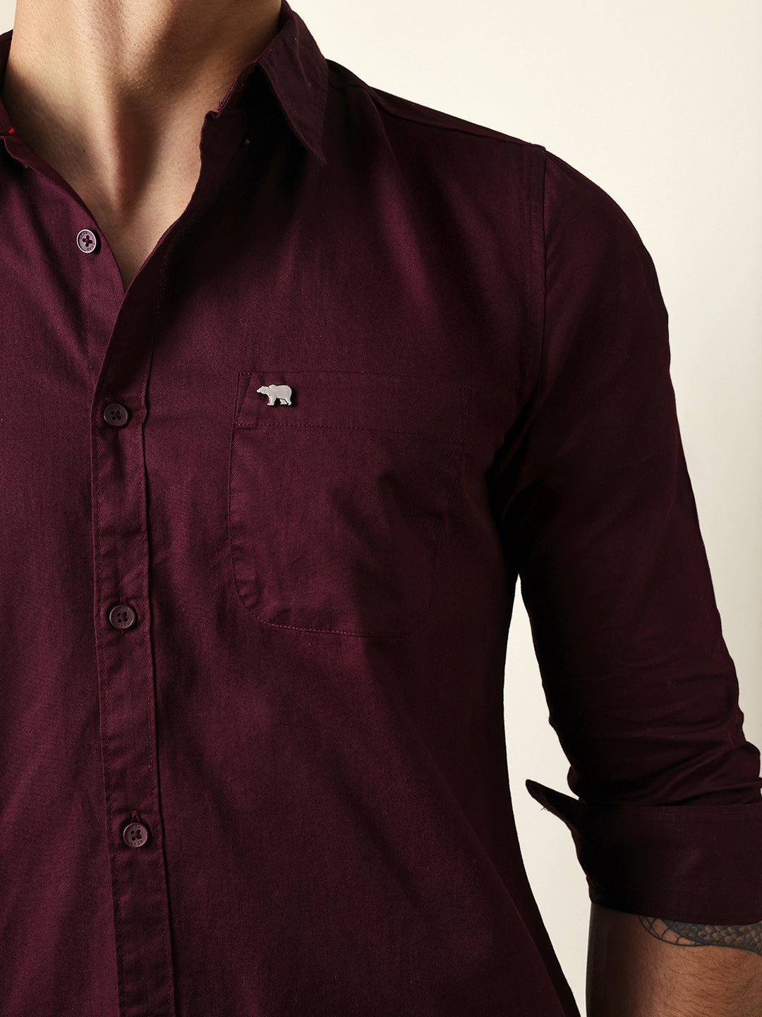 Maroon Solid Slim-Fit Casual Shirt with Button-Down Collar
