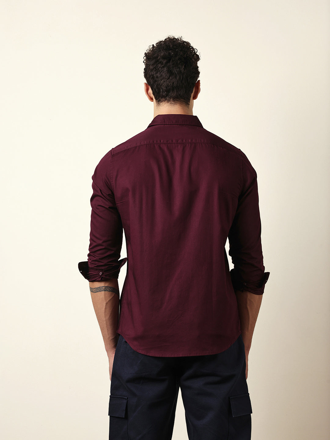 Maroon Solid Slim-Fit Casual Shirt with Button-Down Collar