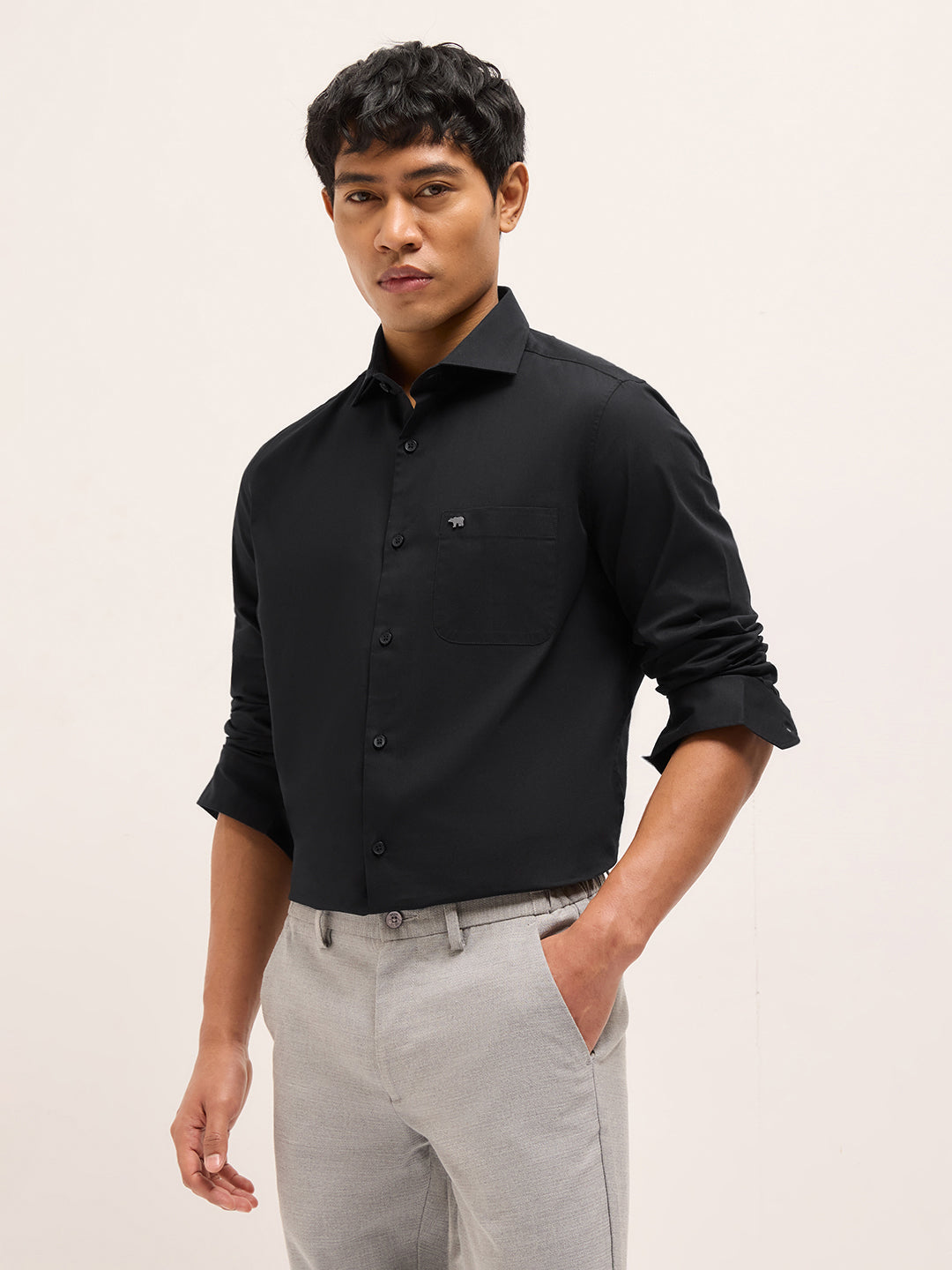 Black Solid Tailored Fit Formal Shirt