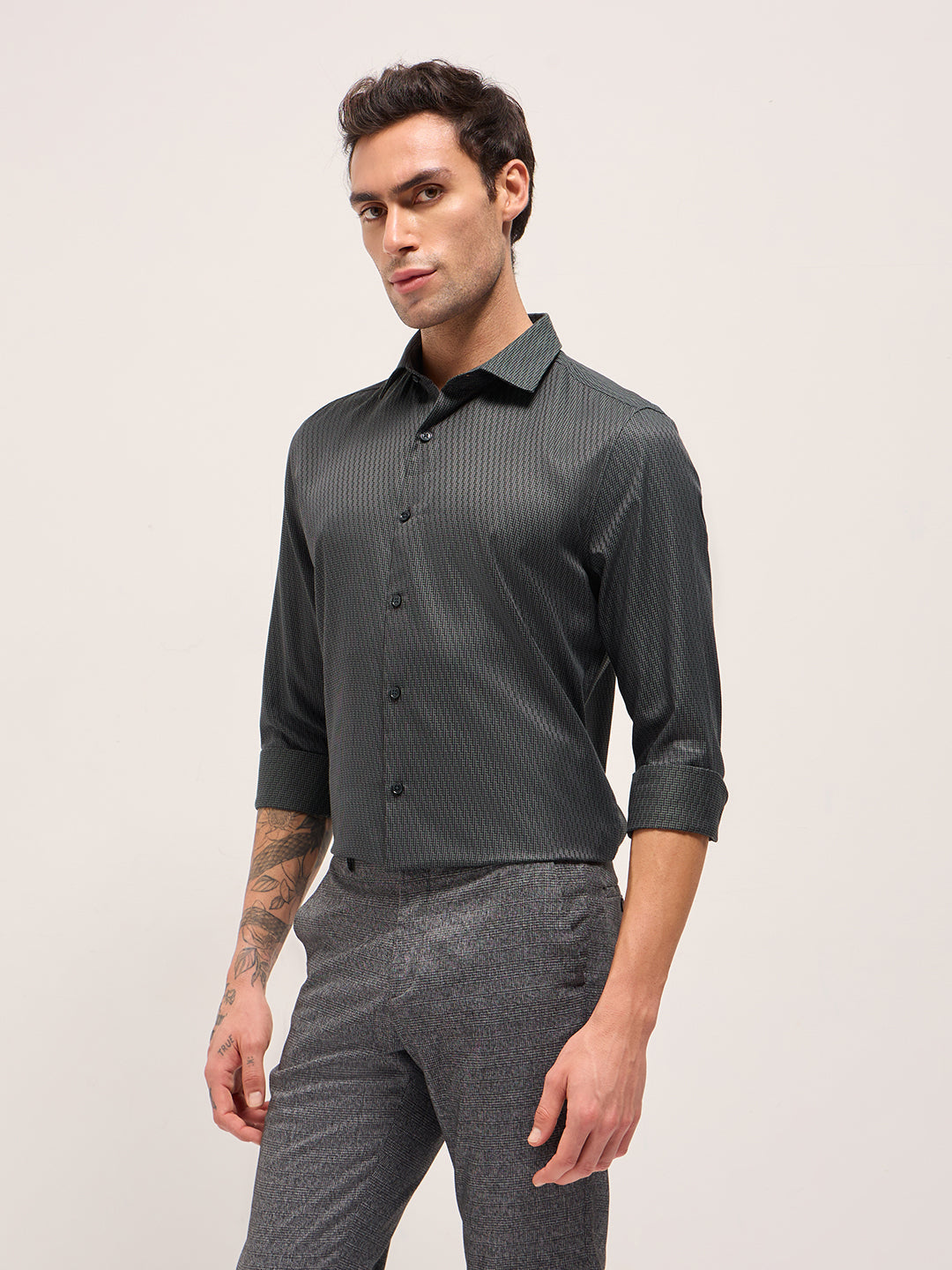 Green Woven Design Tailored Fit Formal Shirt