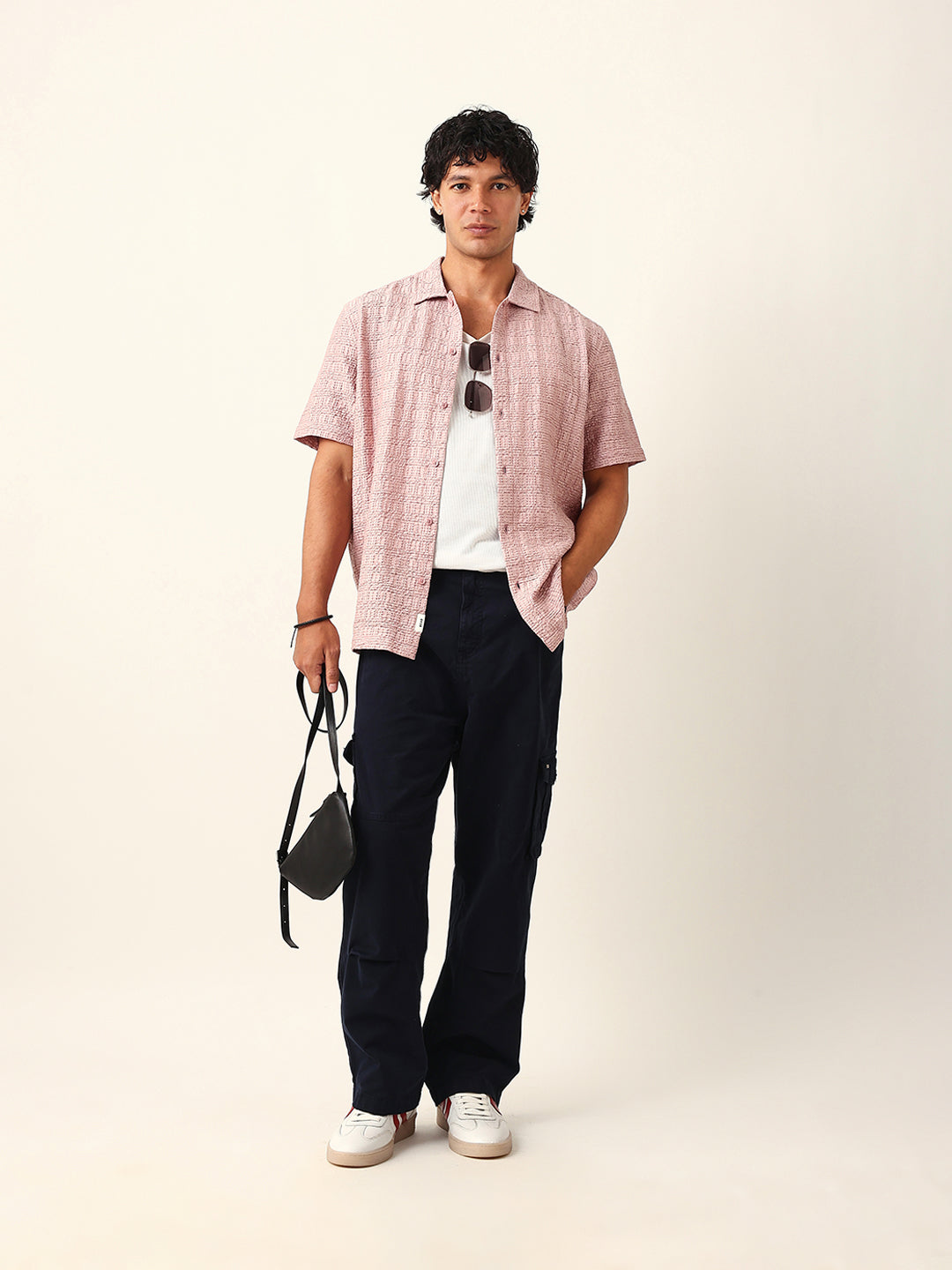 Light Pink Textured Geometric Relaxed Fit Casual Half Sleeve Shirt