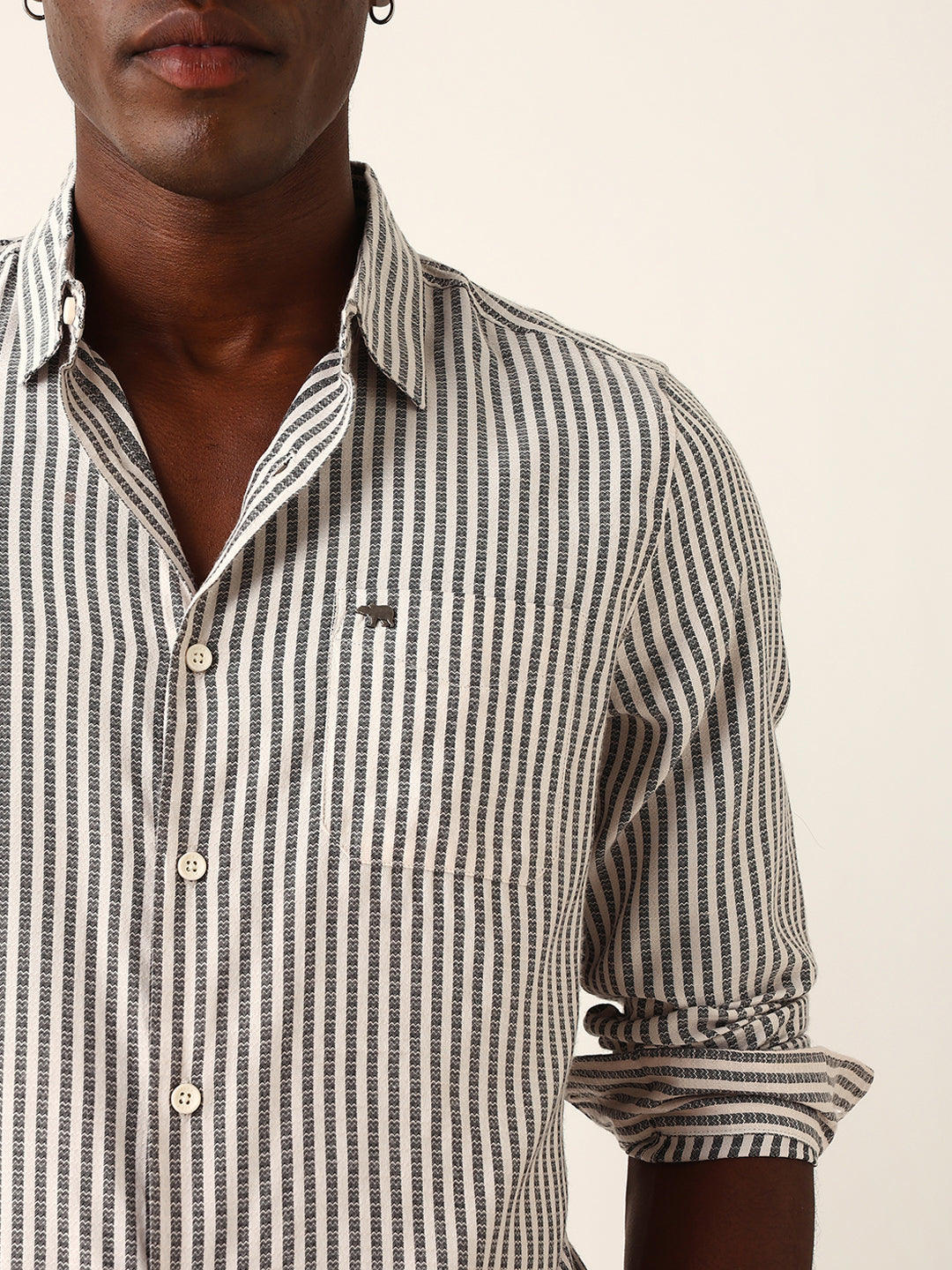 Black & White Vertical Woven Pinstriped Slim Fit Casual Shirt