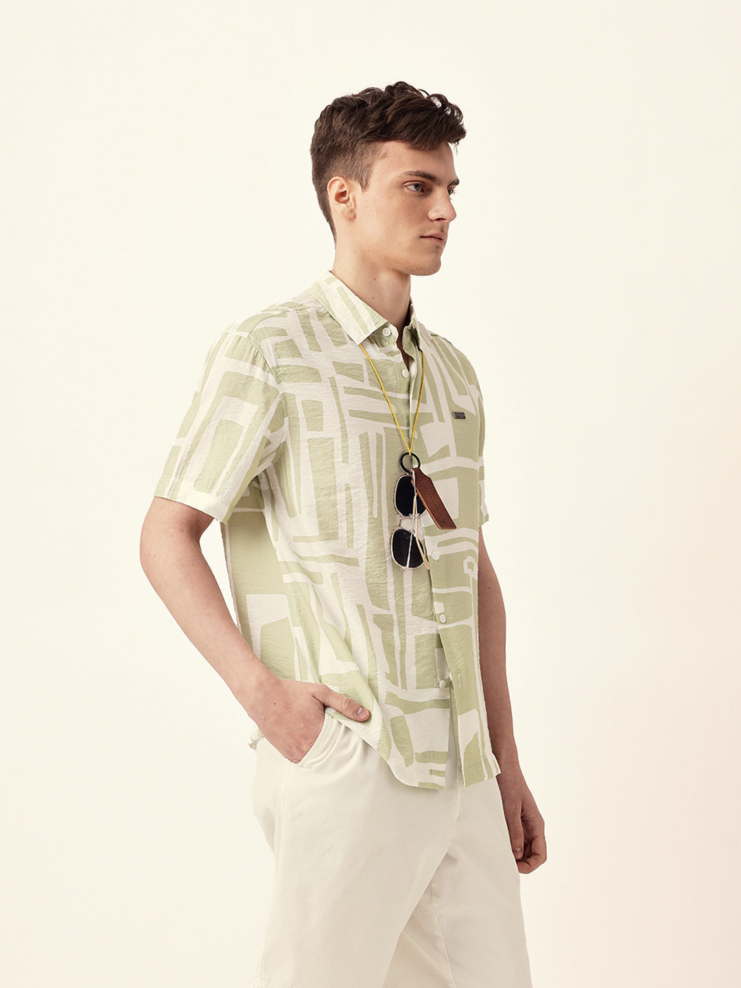 White & Green Relaxed Fit Abstract Stroke Print Half Sleeve Casual Shirt