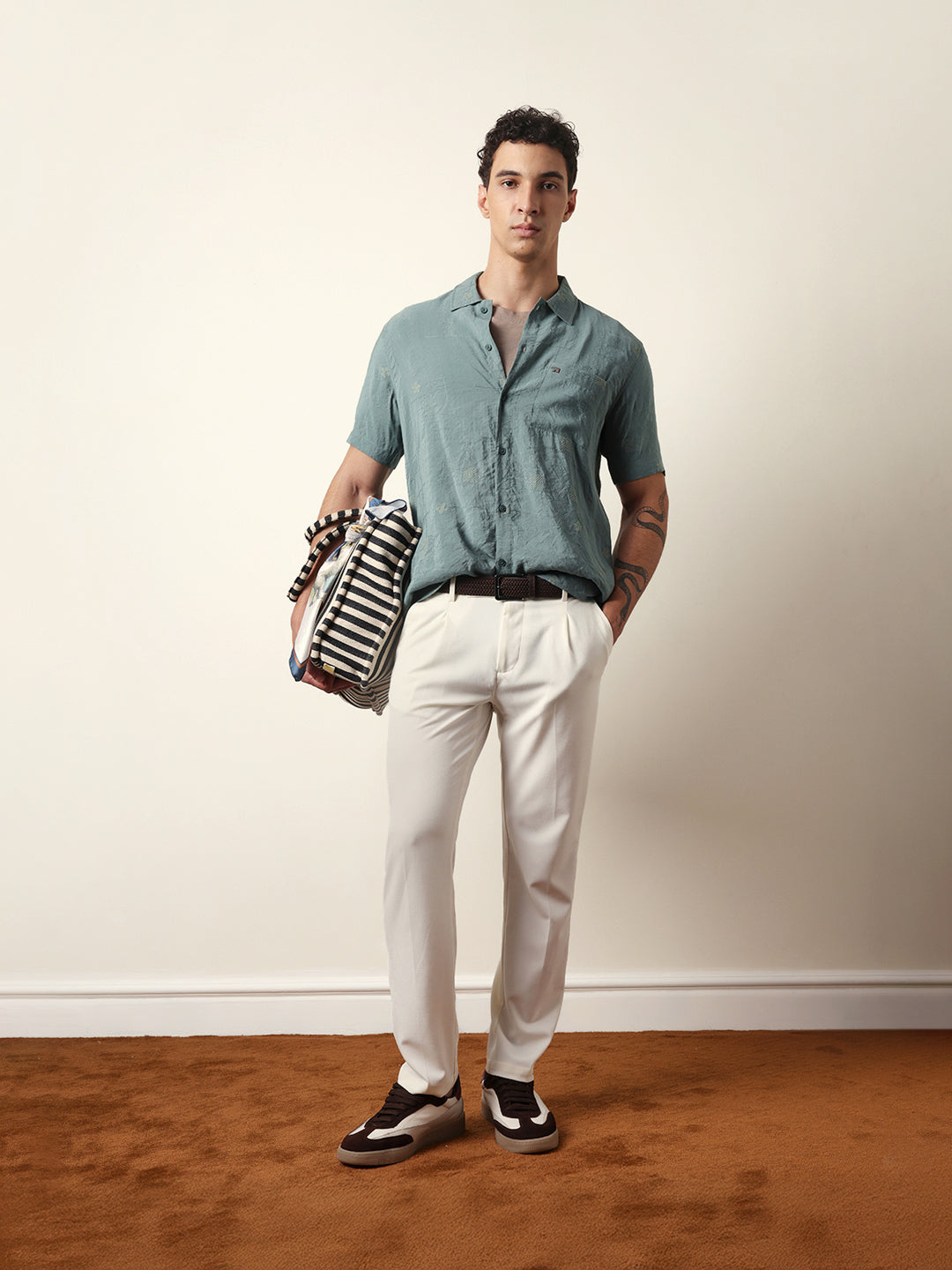 Green Embroidered Motif Regular Fit Casual Shirt