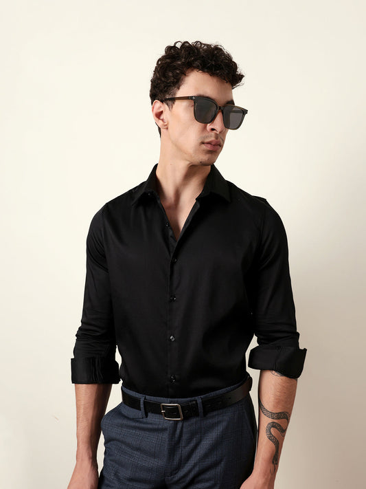 Black Solid Tailored Fit Formal shirt