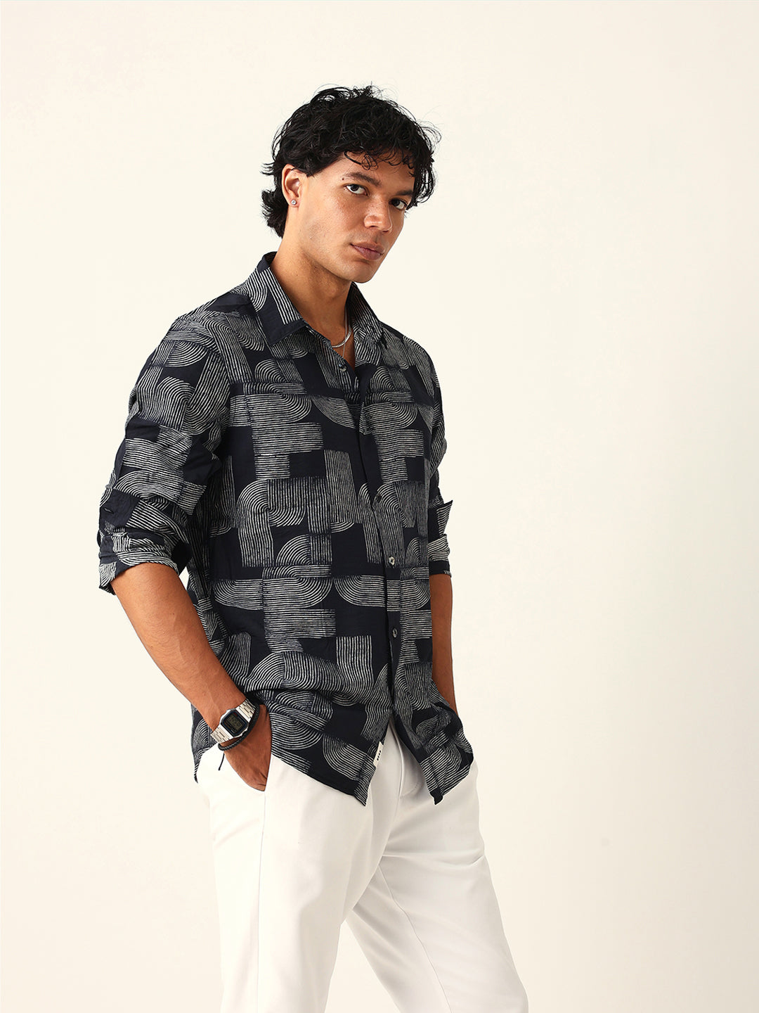 Black & White Geometric Printed Regular Fit Casual Shirt