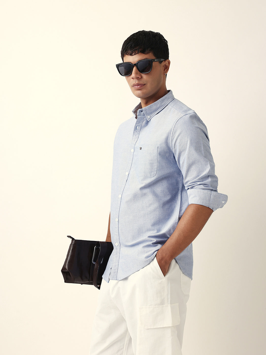 Blue Slim Fit Casual Solid Shirt