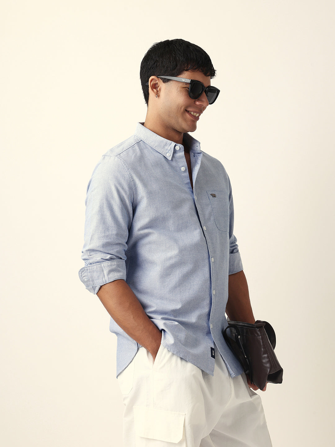 Blue Slim Fit Casual Solid Shirt