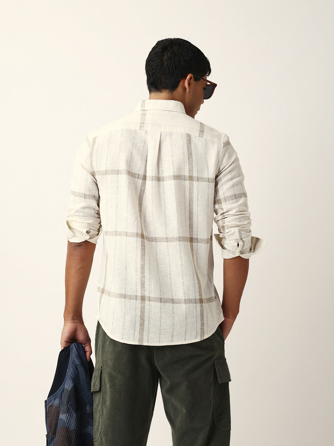 Cream & Beige Woven Checked Slim Fit Casual Shirt with Button-Down Collar