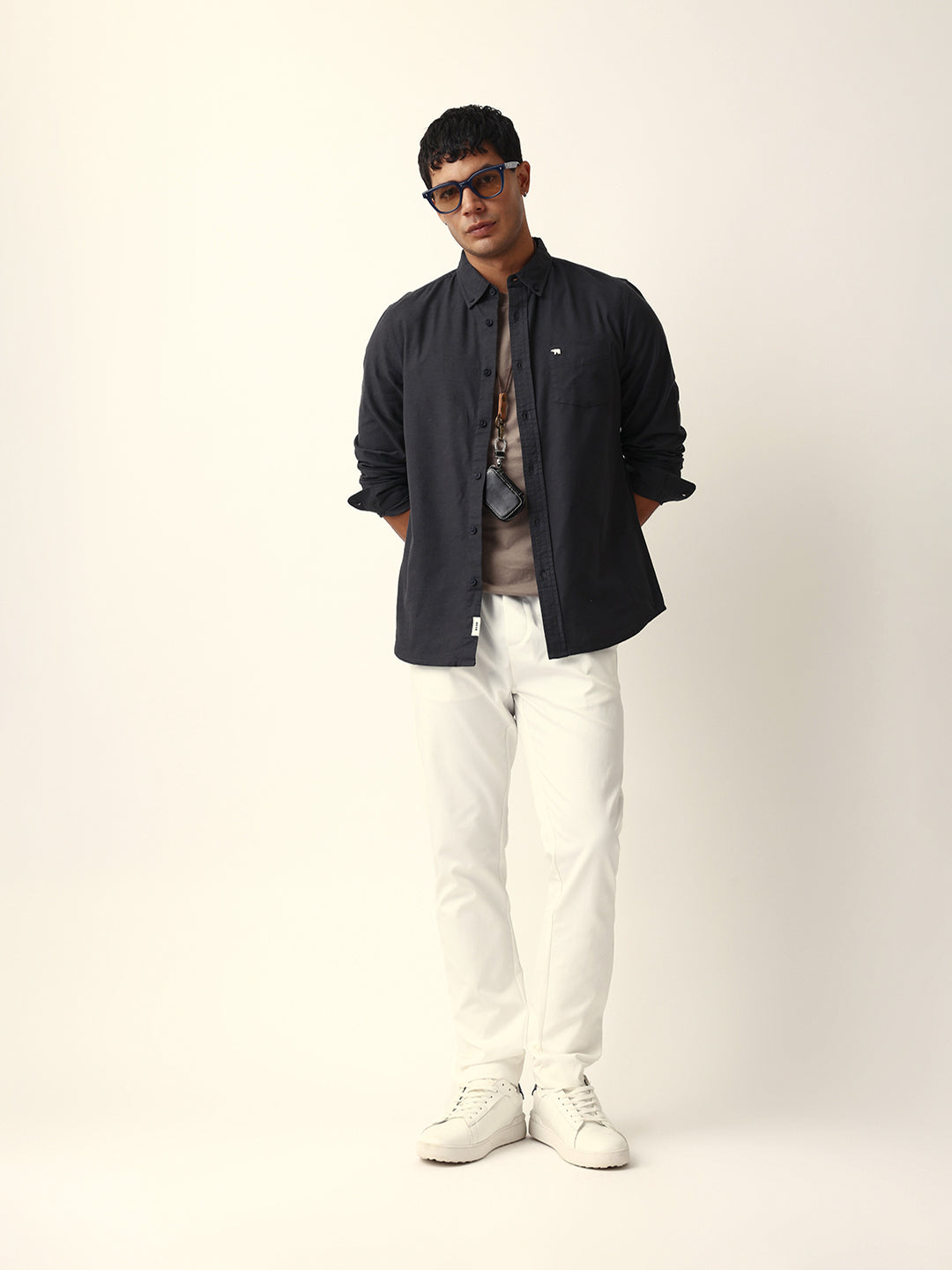 Black Solid Slim-Fit Casual Shirt with Button-Down Collar