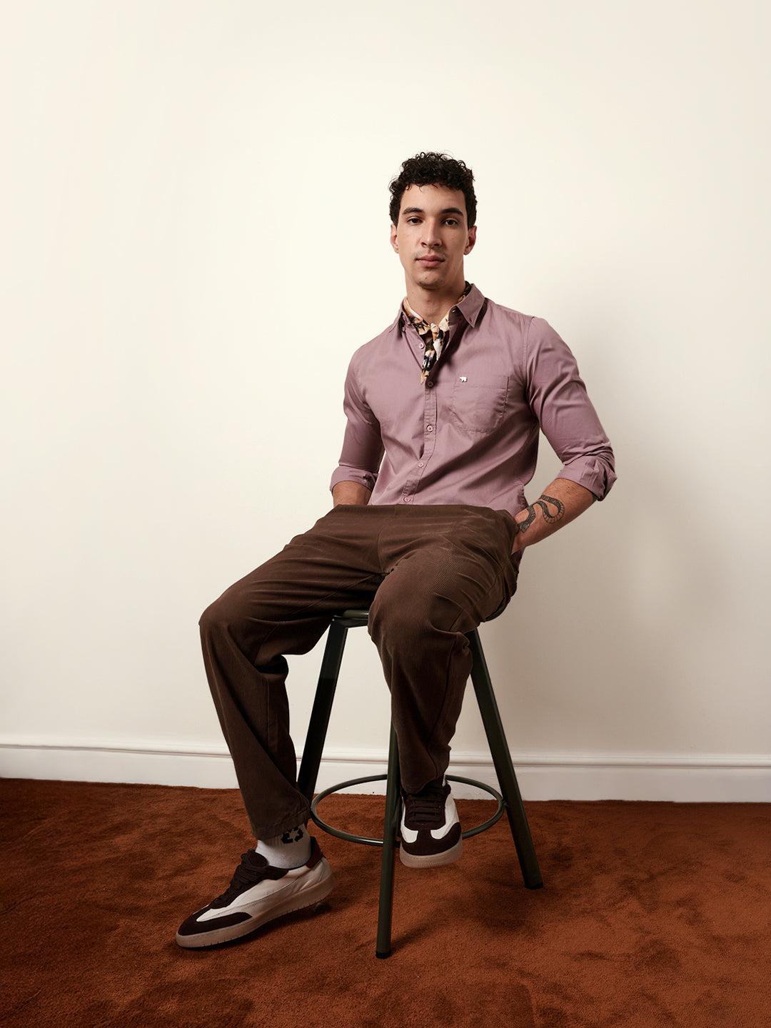 Pink Solid Cotton Slim Fit Casual Shirt