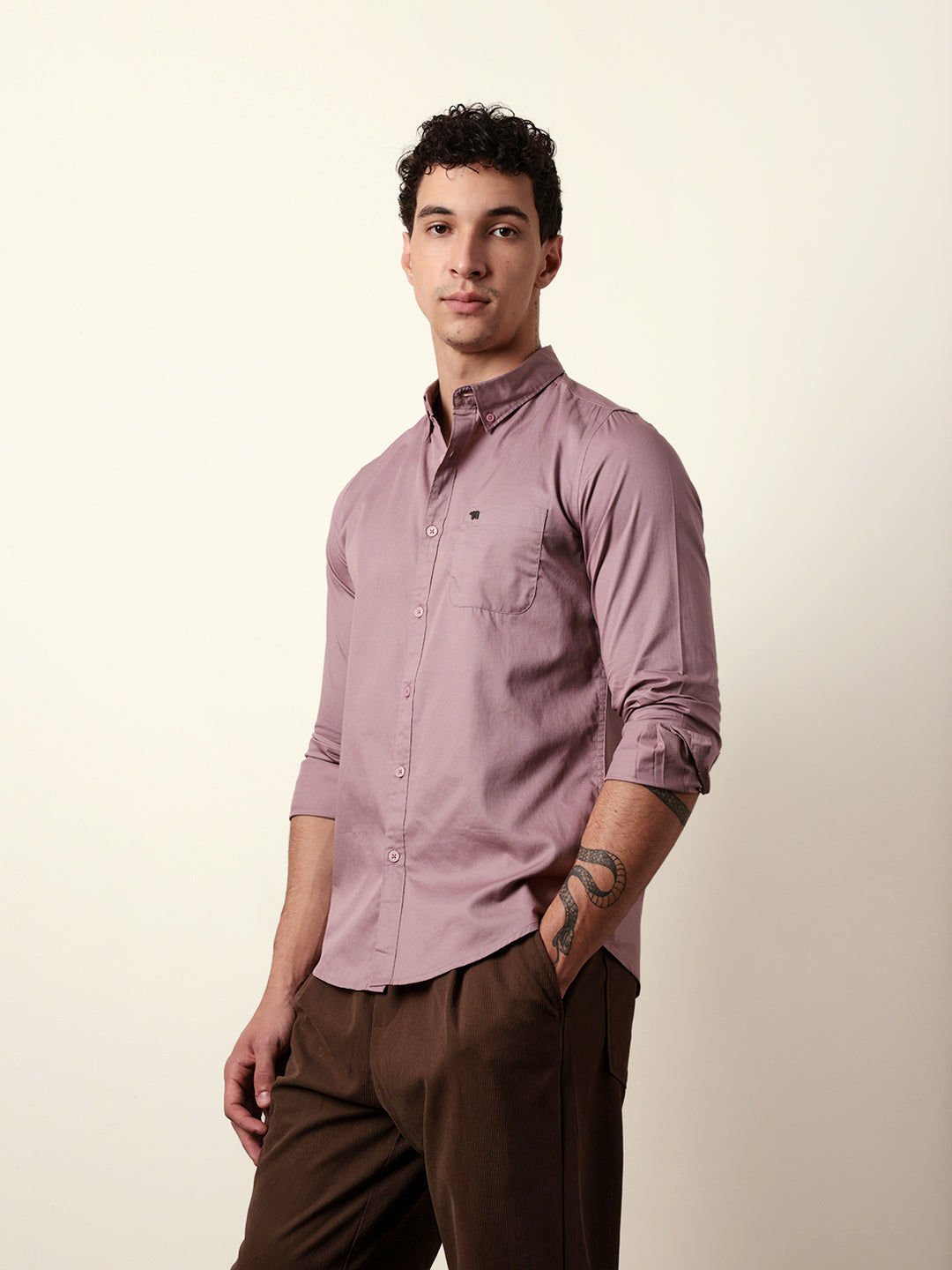 Pink Solid Cotton Slim Fit Casual Shirt