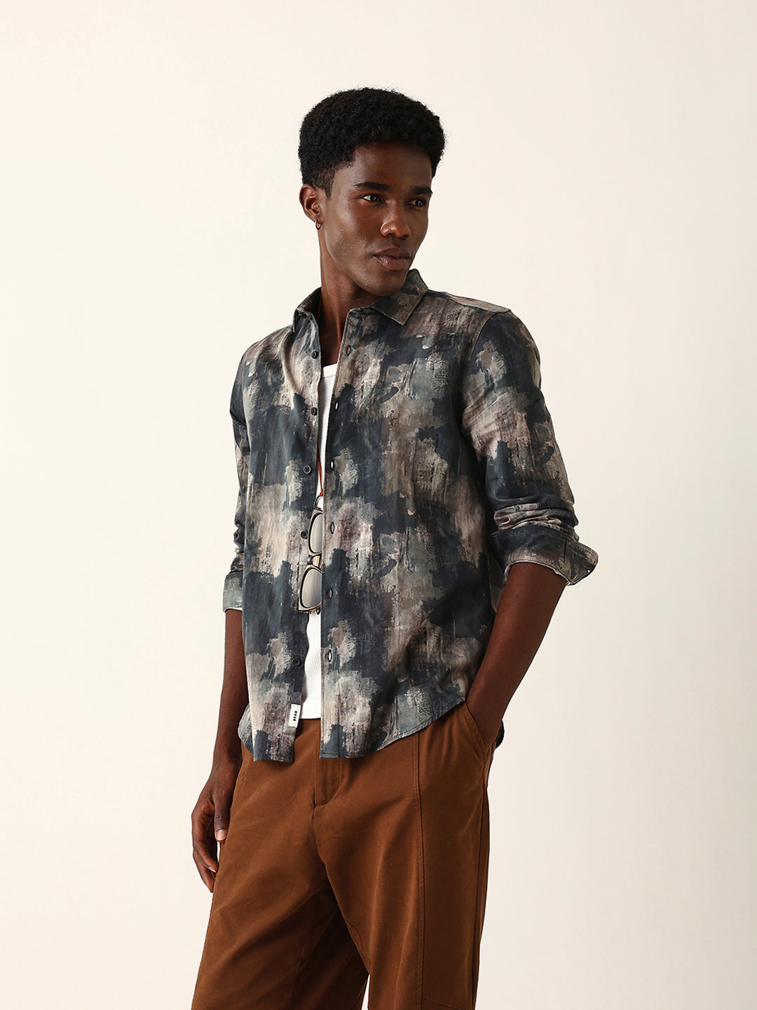 Multicolor Abstract Brushstroke Printed Slim Fit Casual Shirt
